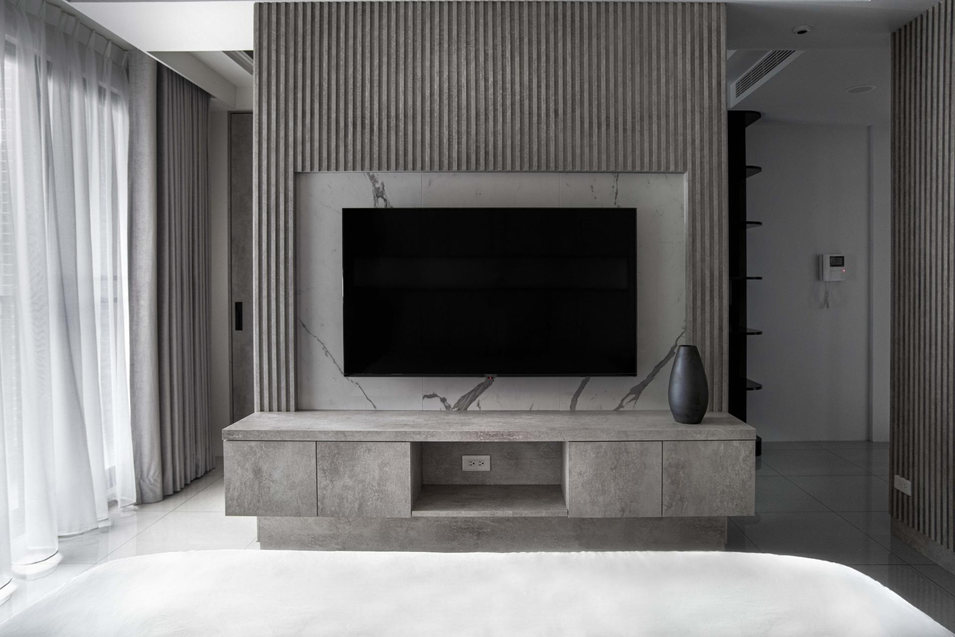 London Design Awards Winner - monochrome