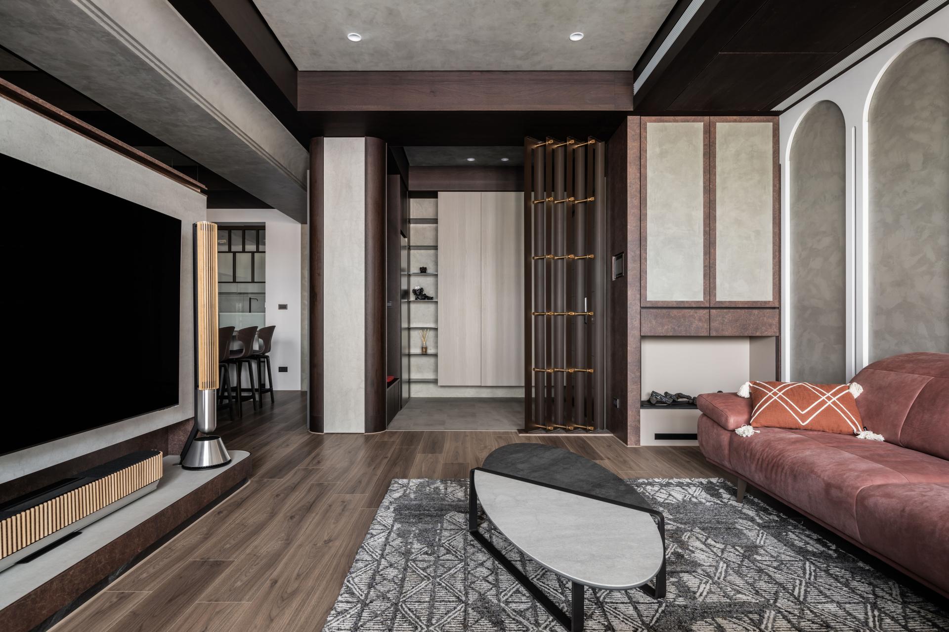 London Design Awards Winner - Distinctive