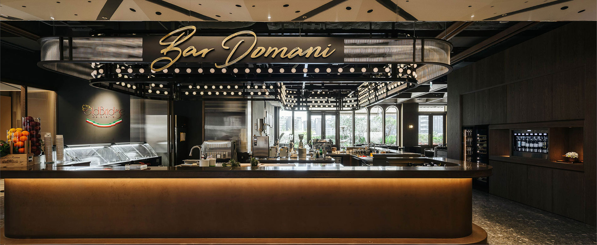 London Design Awards Winner - Bar Domani