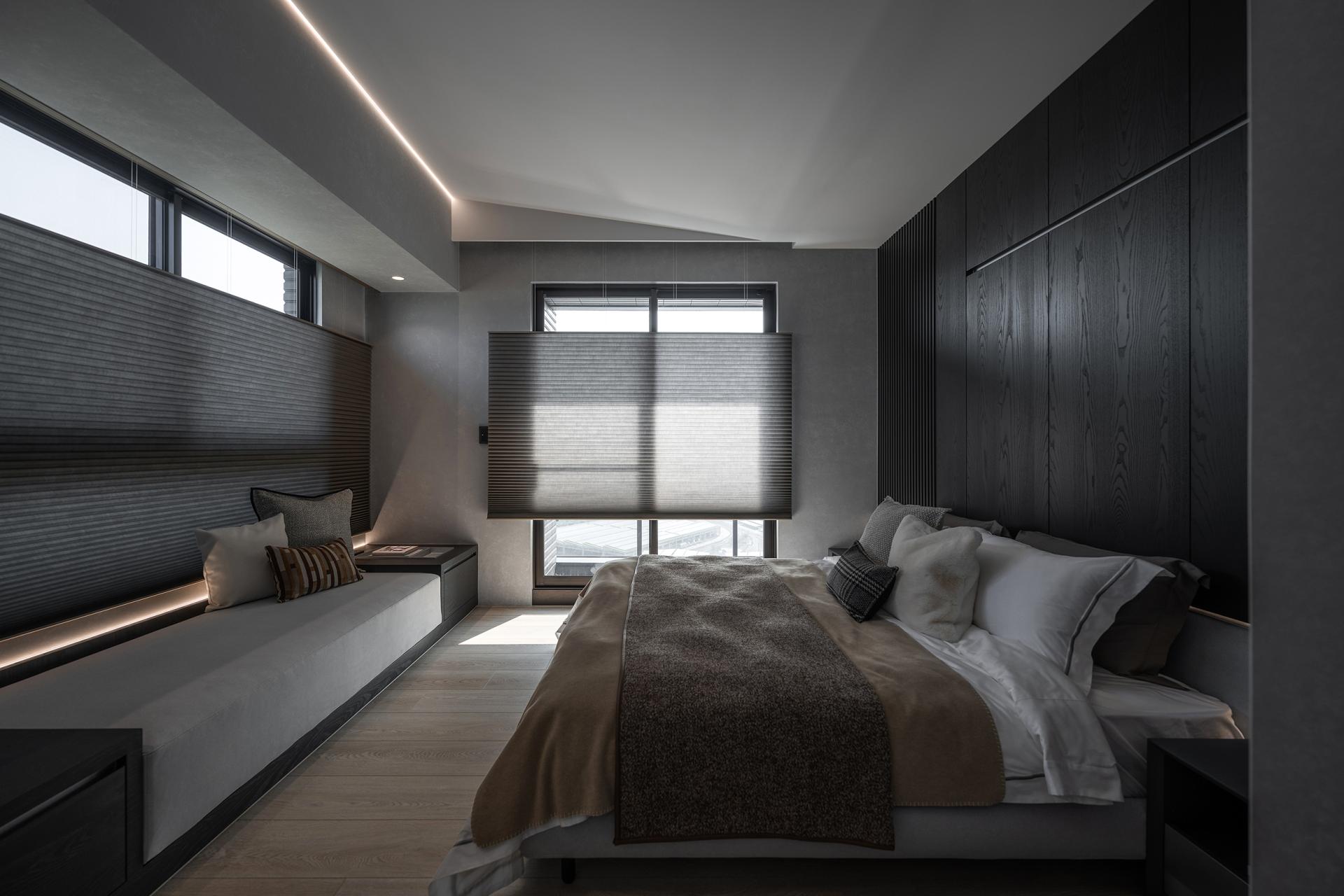 London Design Awards Winner - Quiet Boundary