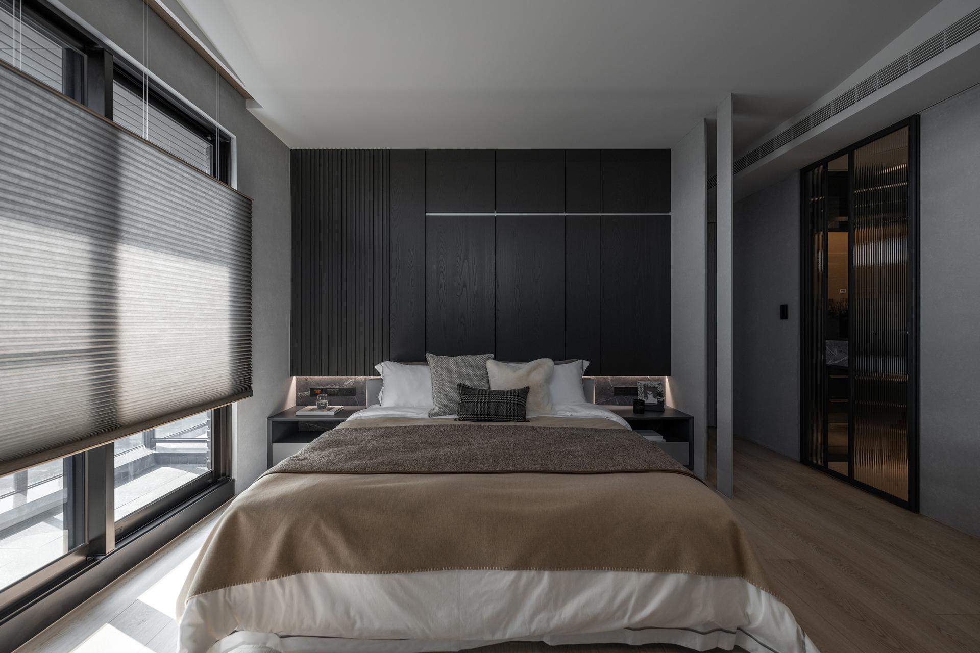 London Design Awards Winner - Quiet Boundary