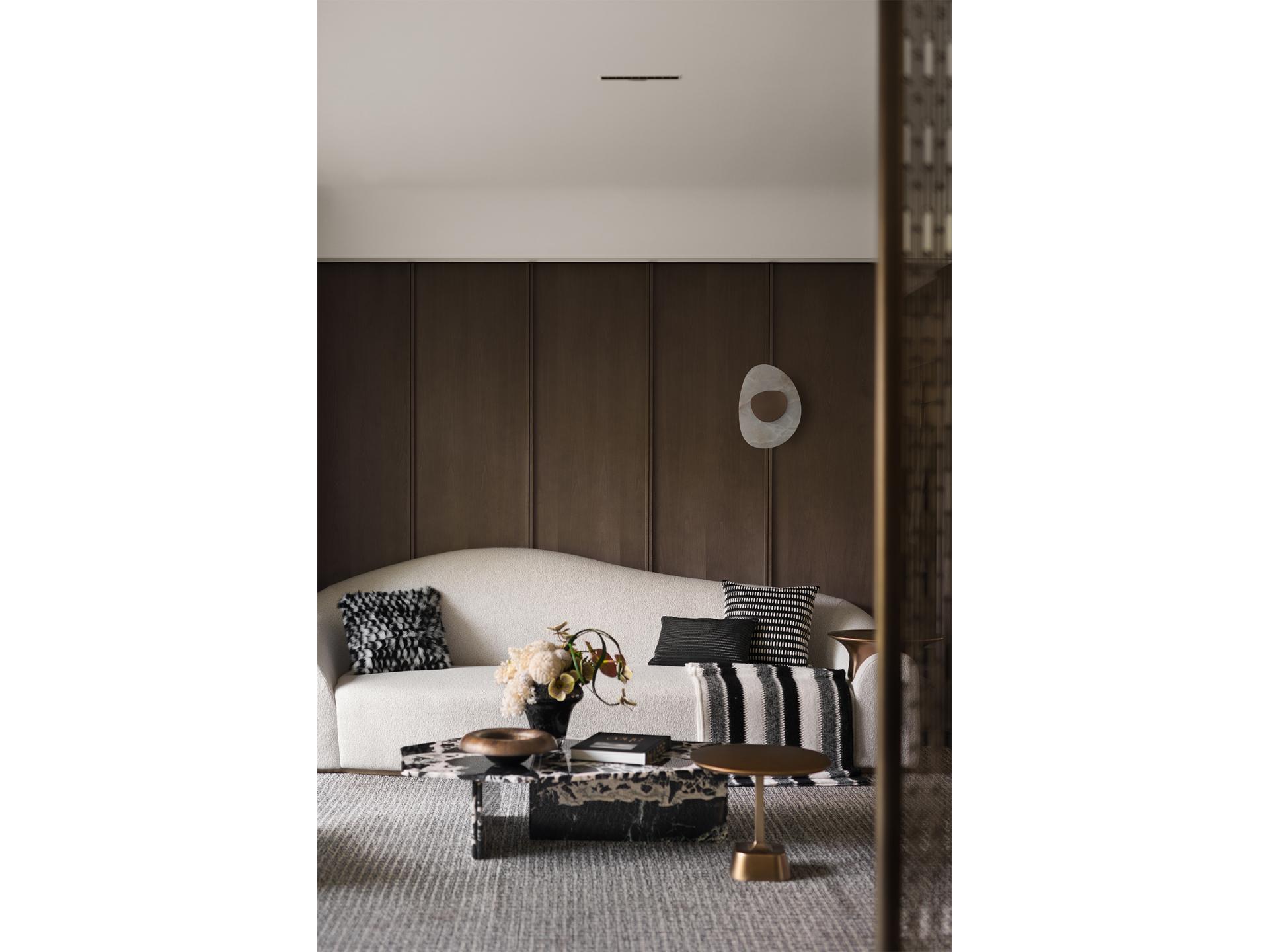 London Design Awards Winner - YUESHAN MANSION