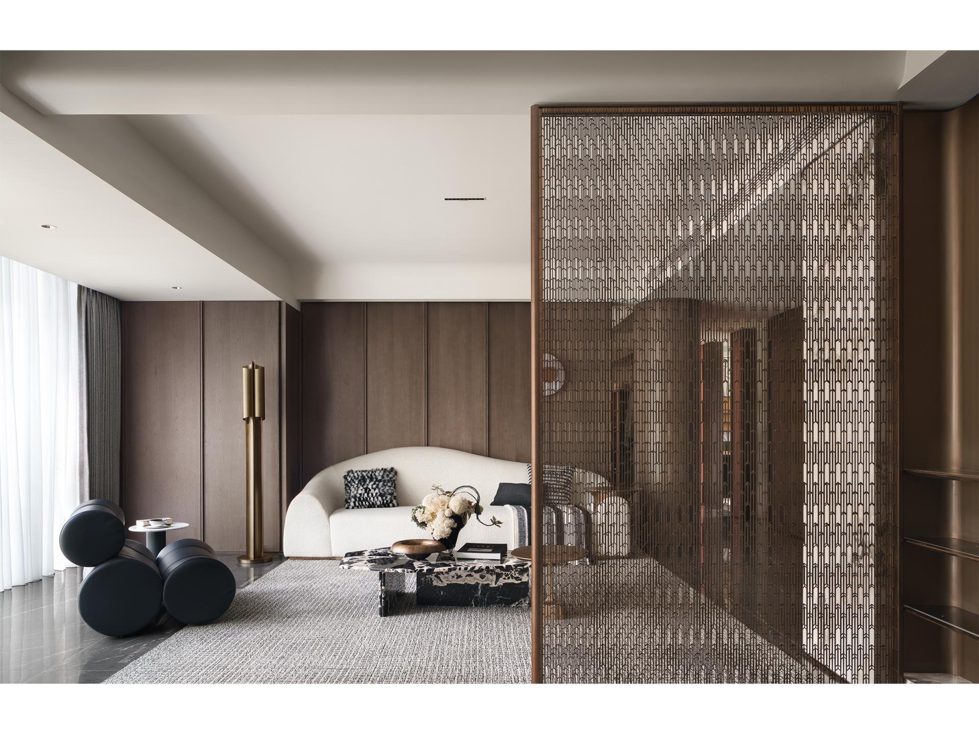 London Design Awards Winner - YUESHAN MANSION