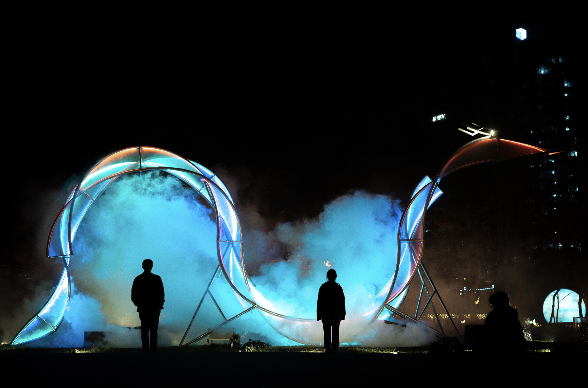 London Design Awards Winner - Dance of the celestial lights