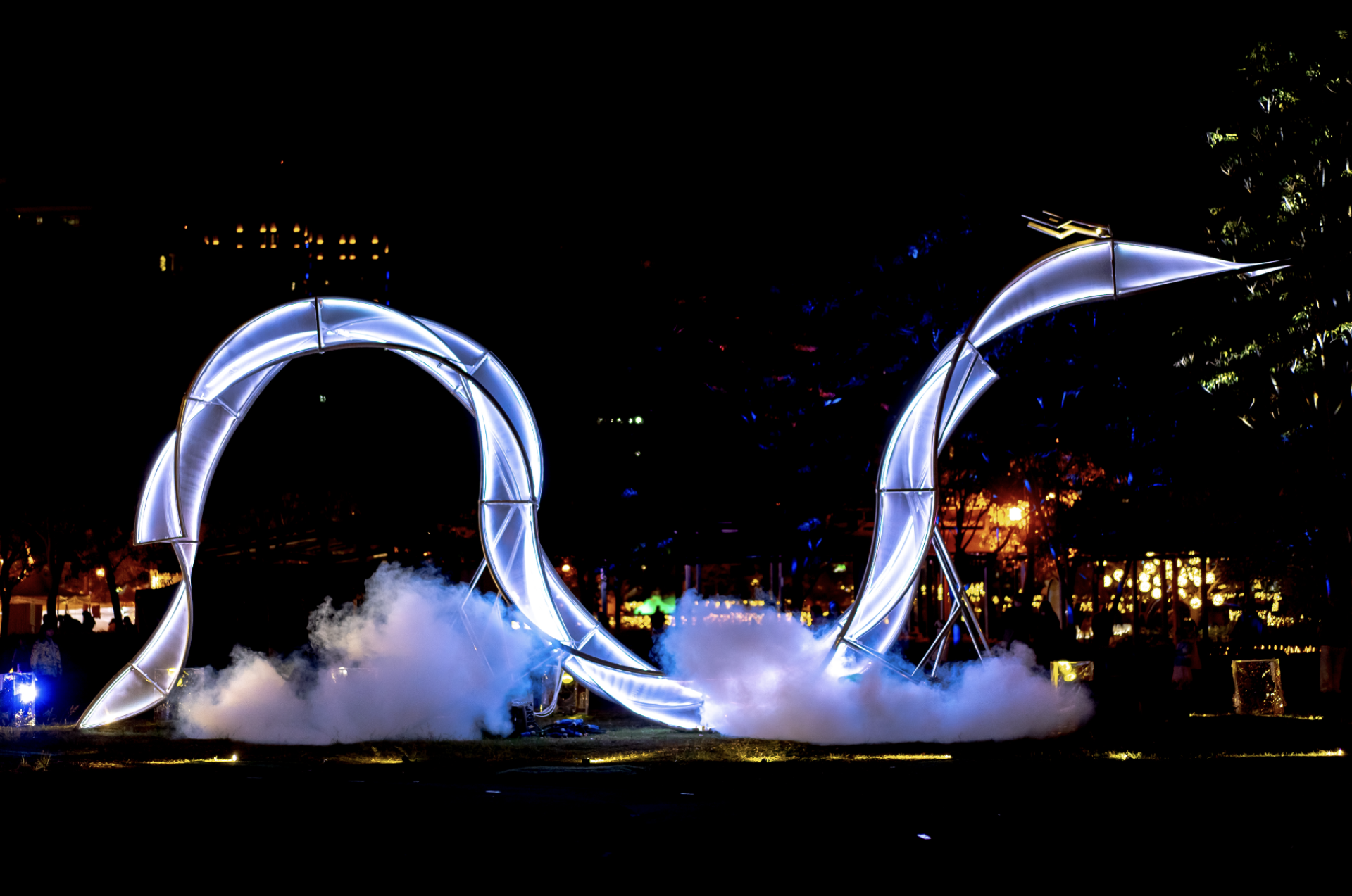 London Design Awards Winner - Dance of the celestial lights