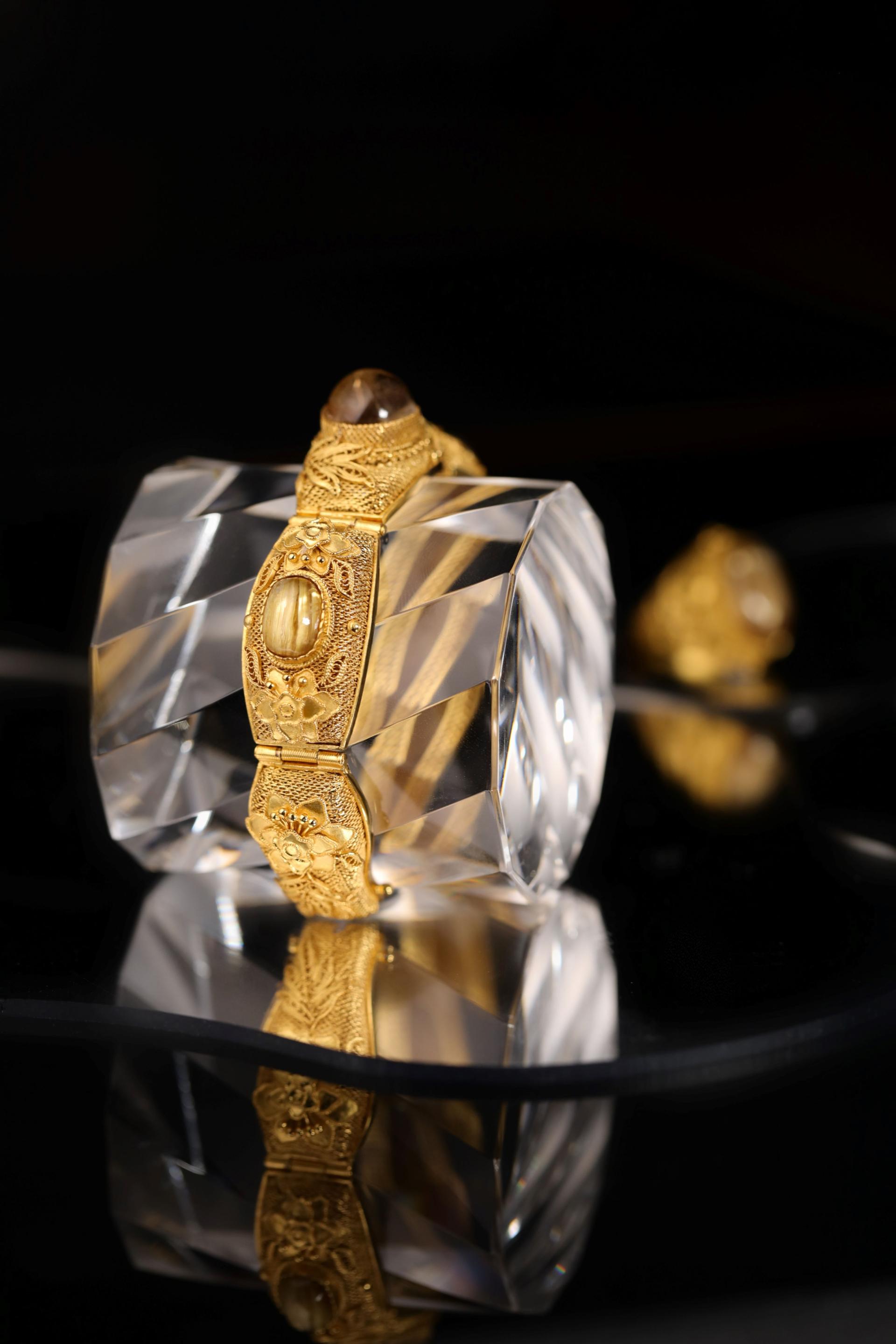 London Design Awards Winner - Blossom Peony Filigree Inlay Collection