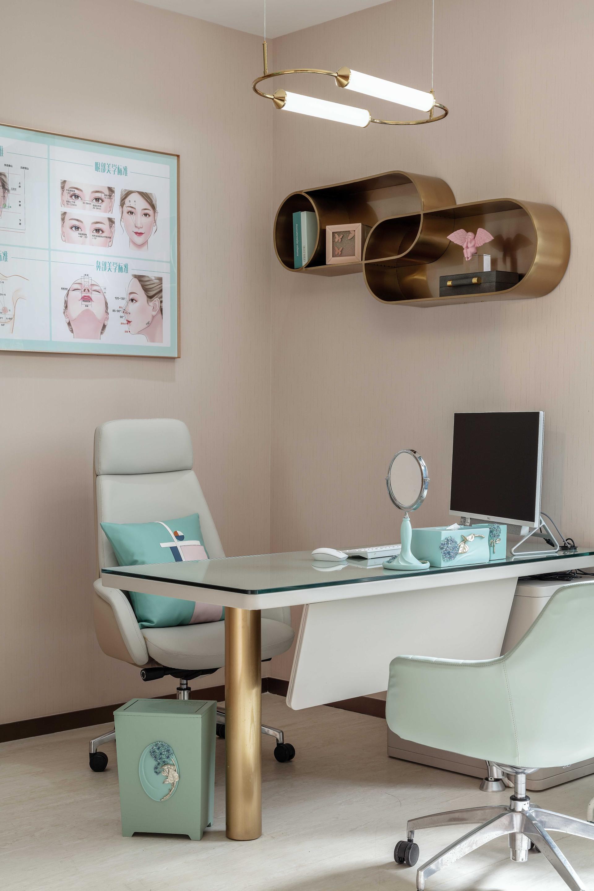 London Design Awards Winner -  Guiyang Huamei Zixin Plastic Surgery Hospital