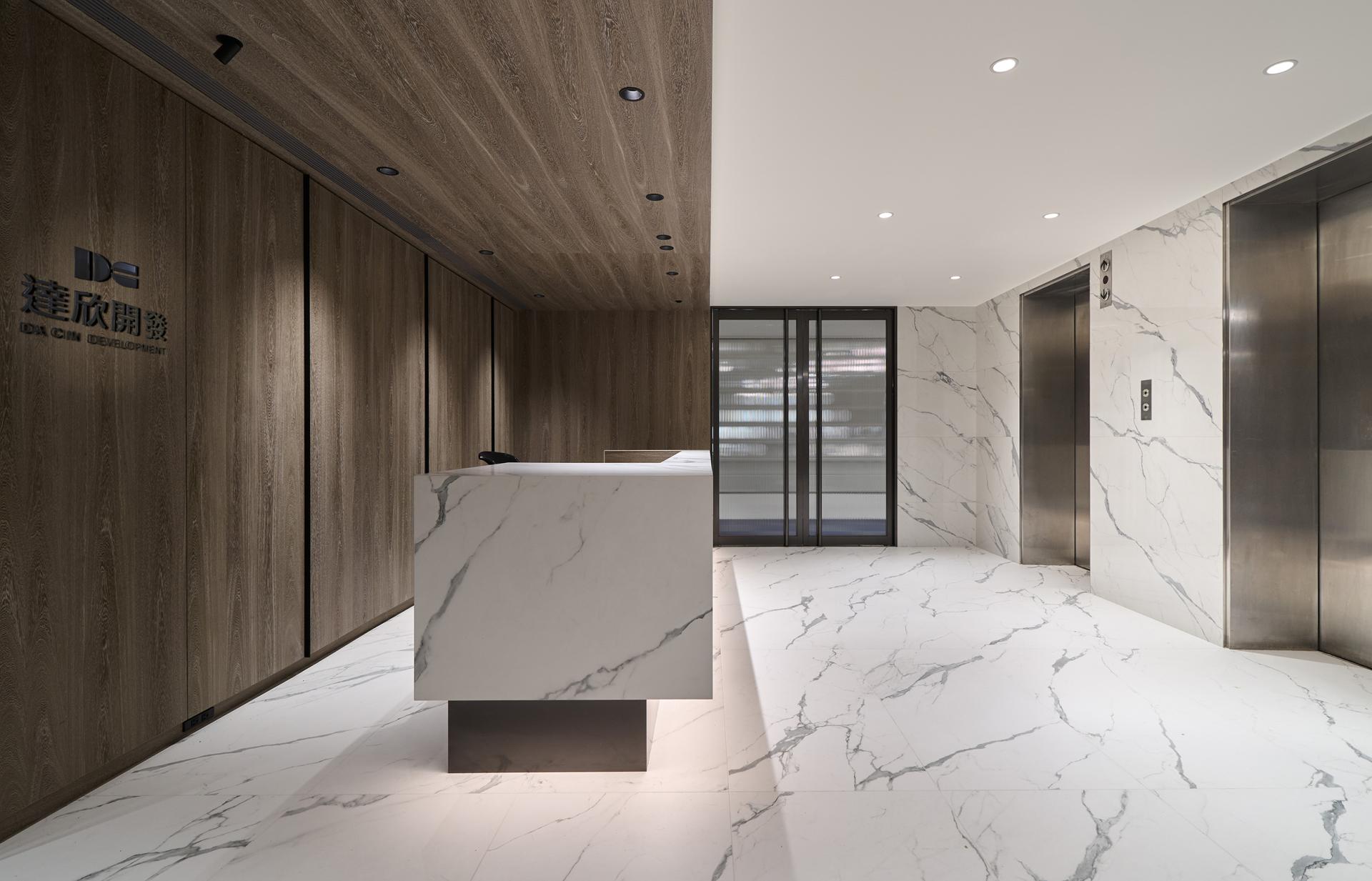London Design Awards Winner - Lime Frames