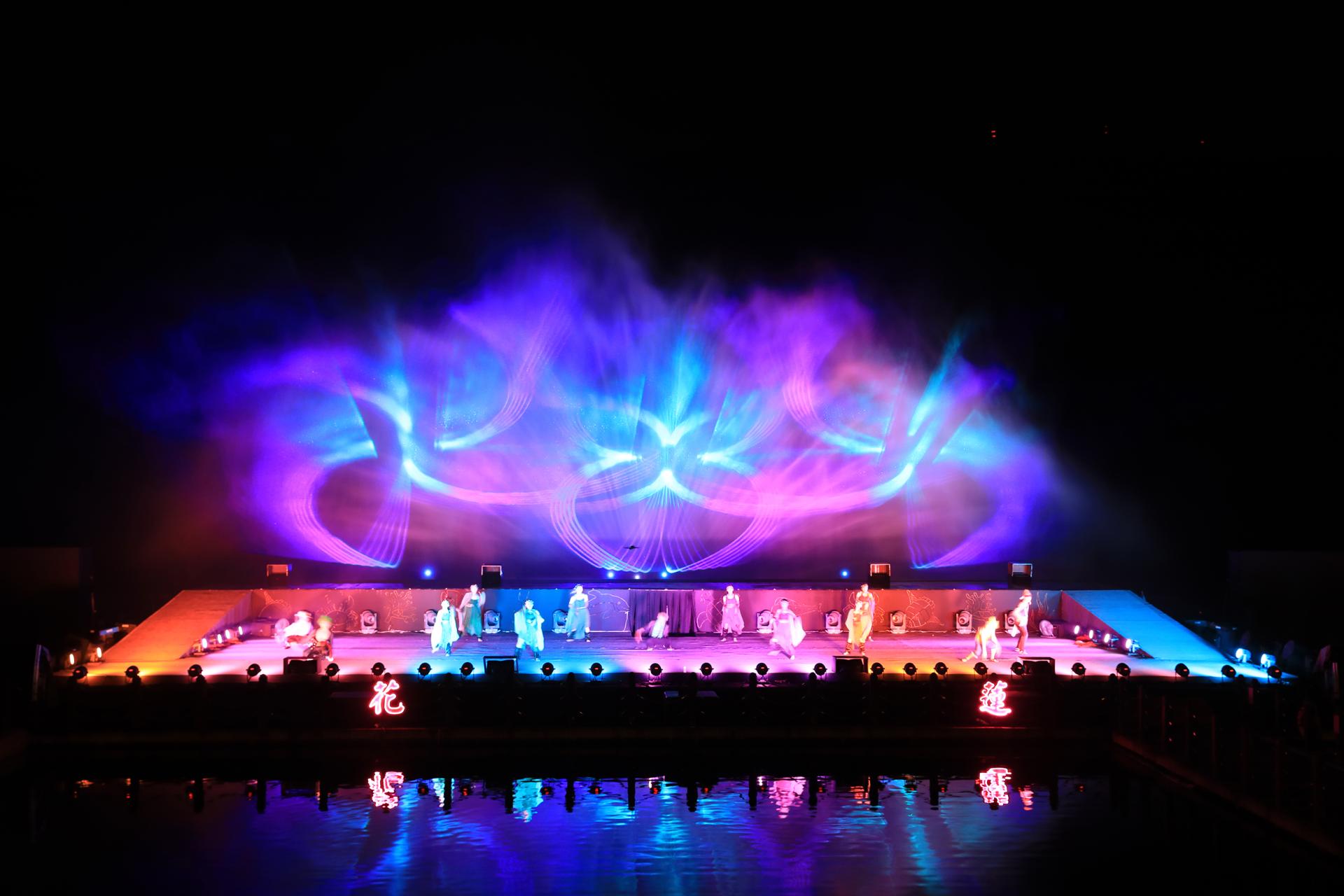 London Design Awards Winner - Hualien Muscovy Duck Fun Summer Vacation 2024