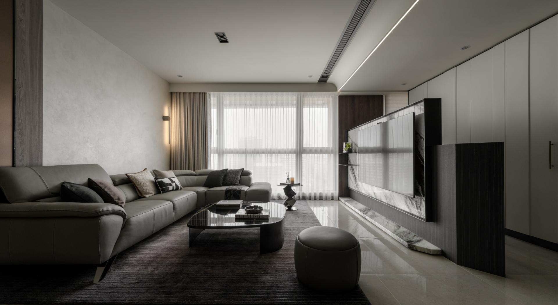 London Design Awards Winner - Glimmers of Intelligence
