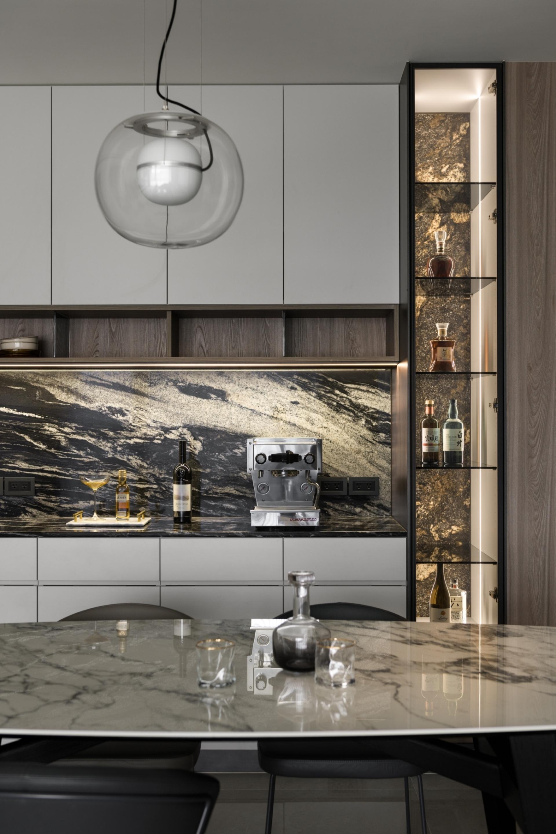 London Design Awards Winner - Glimmers of Intelligence