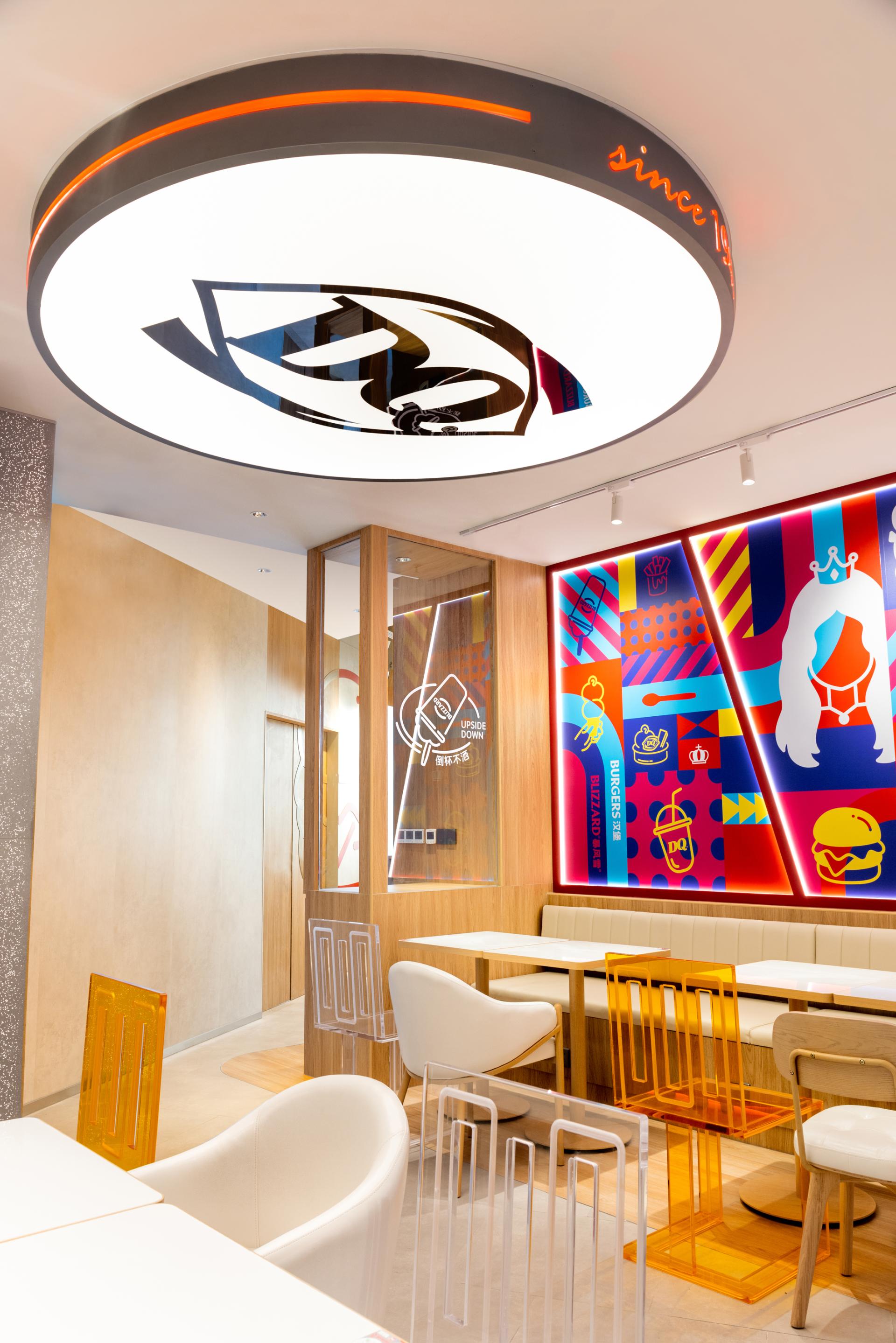 London Design Awards Winner - BLIZZARD & BURGERS Shanghai Burger Store 
