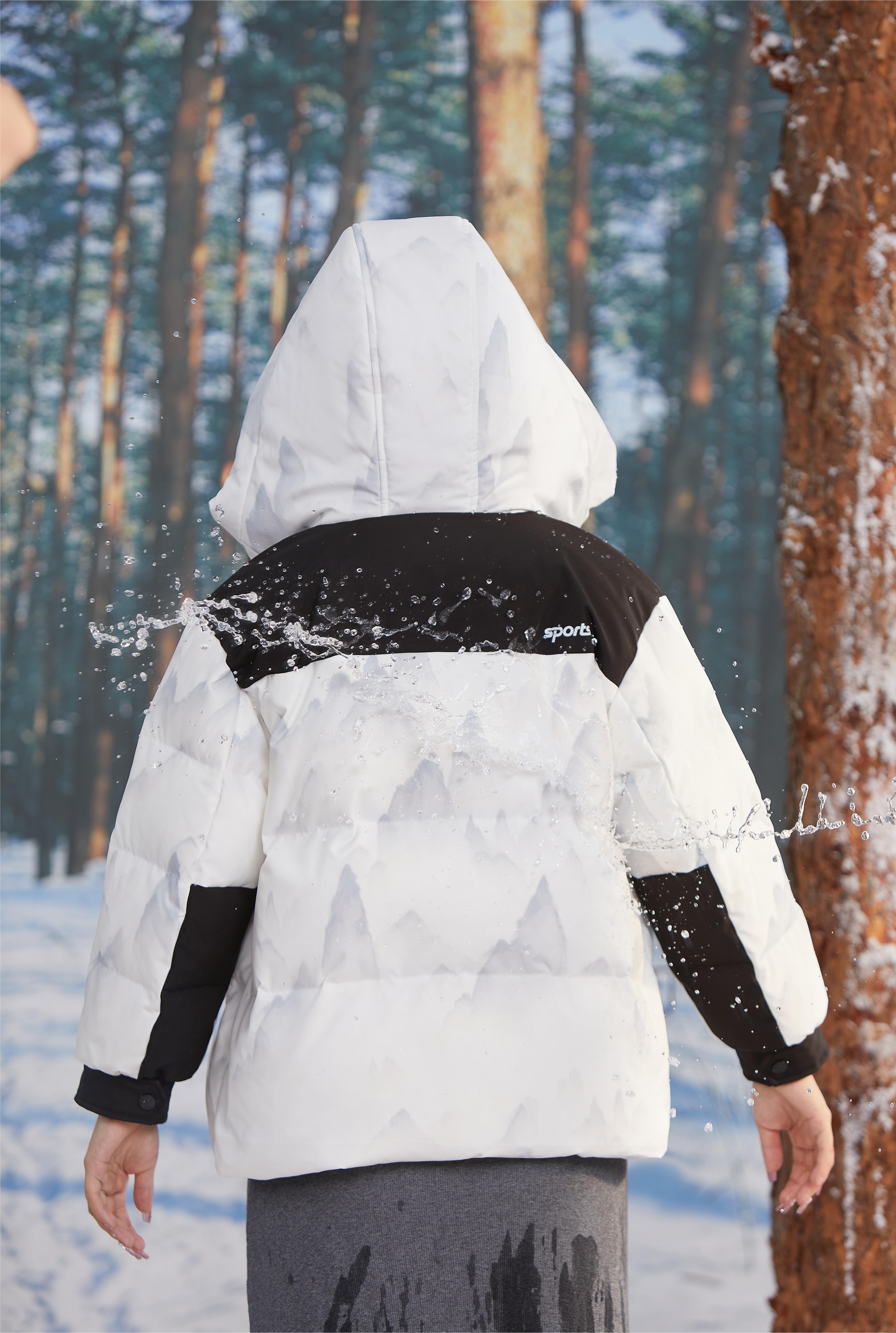 London Design Awards Winner - National Trend Landscape Outdoor Down Jacket