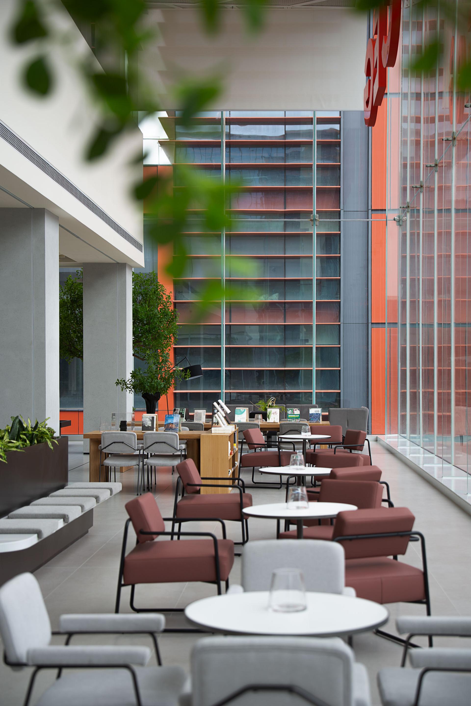 London Design Awards Winner - Chengdu East New City  Exhibition /Community public Center