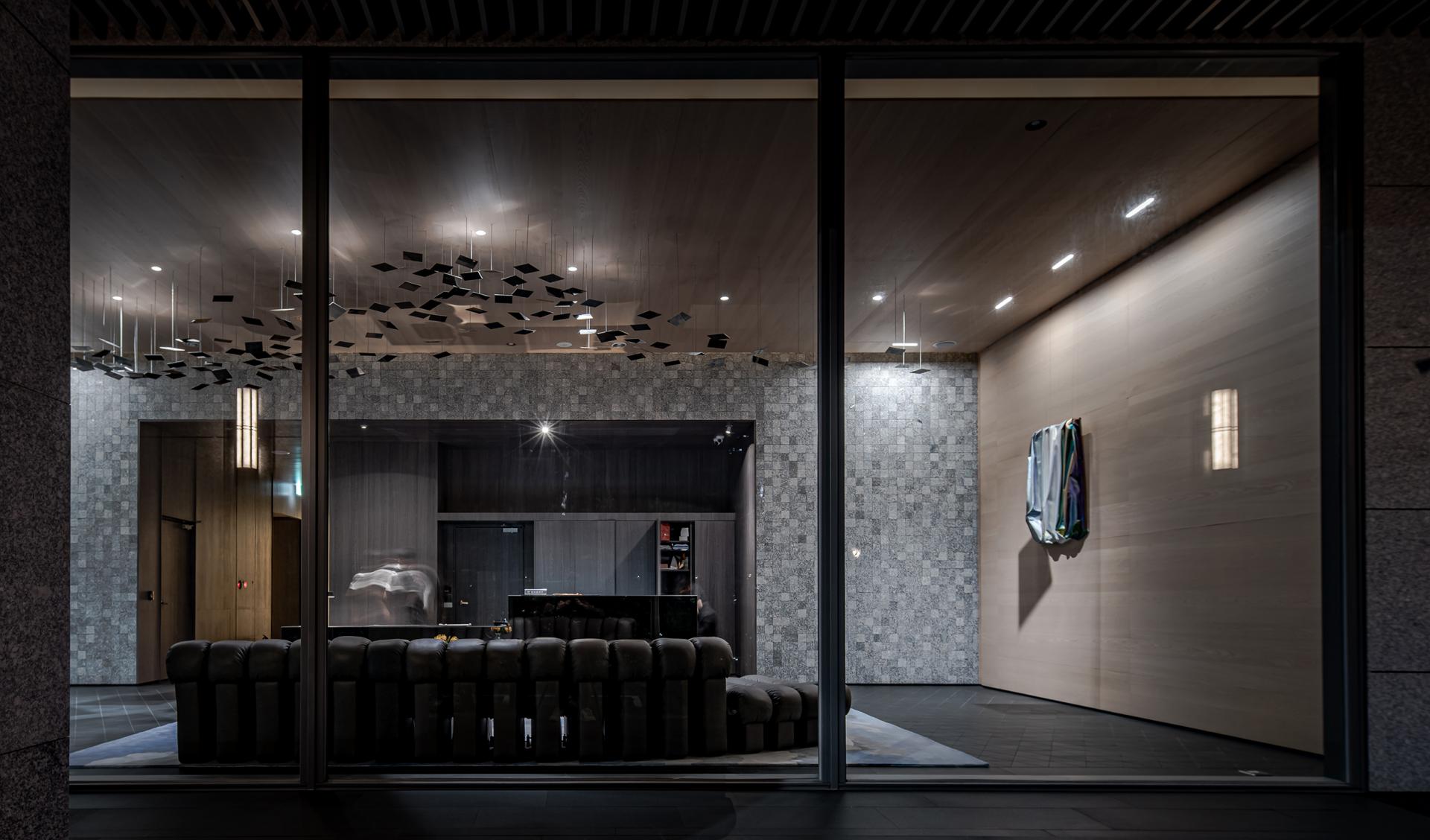 London Design Awards Winner - URBAN CLOUDS