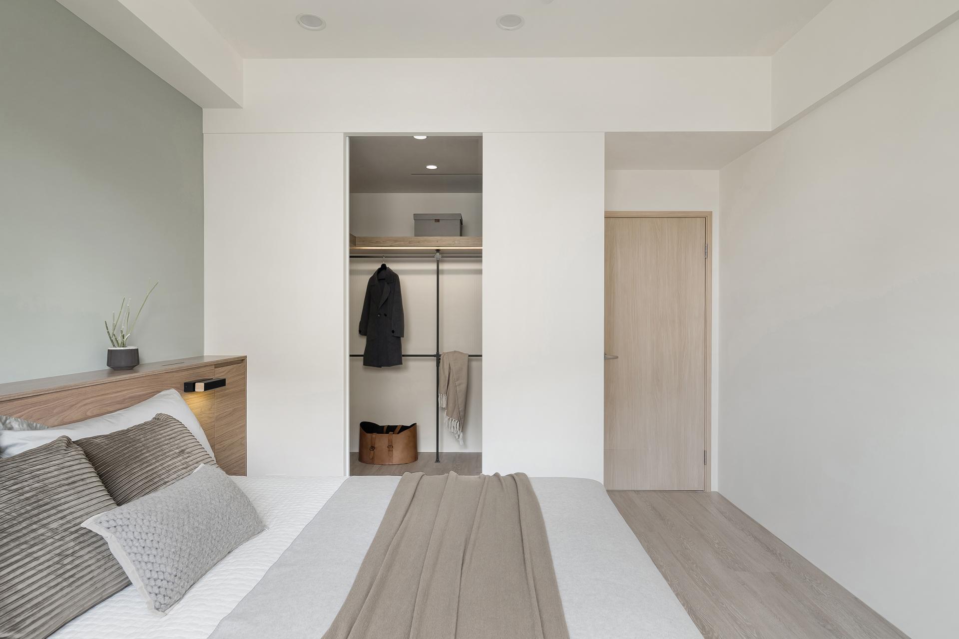 London Design Awards Winner - Autumn Fringe