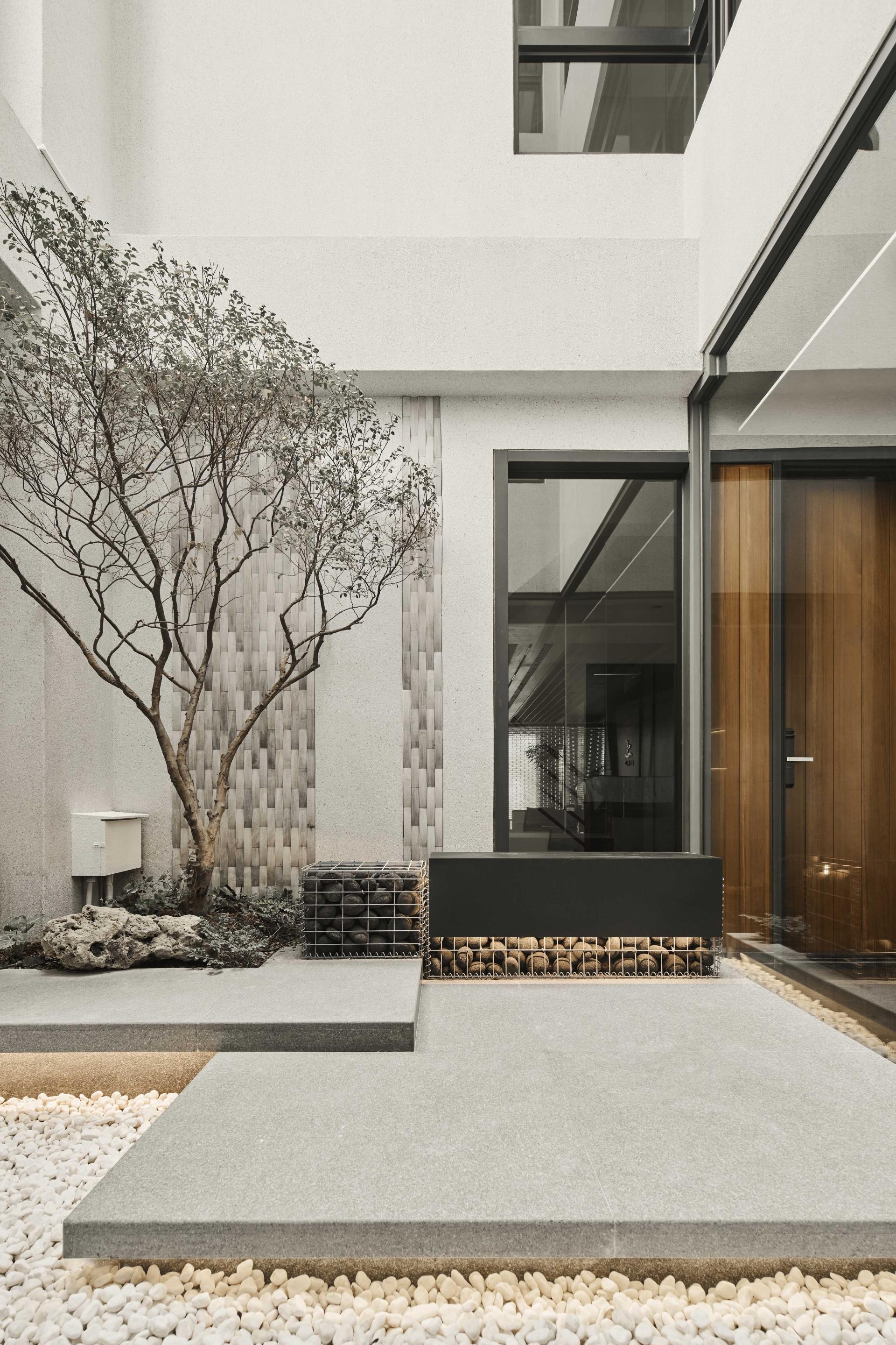 London Design Awards Winner - Sun Yi Office