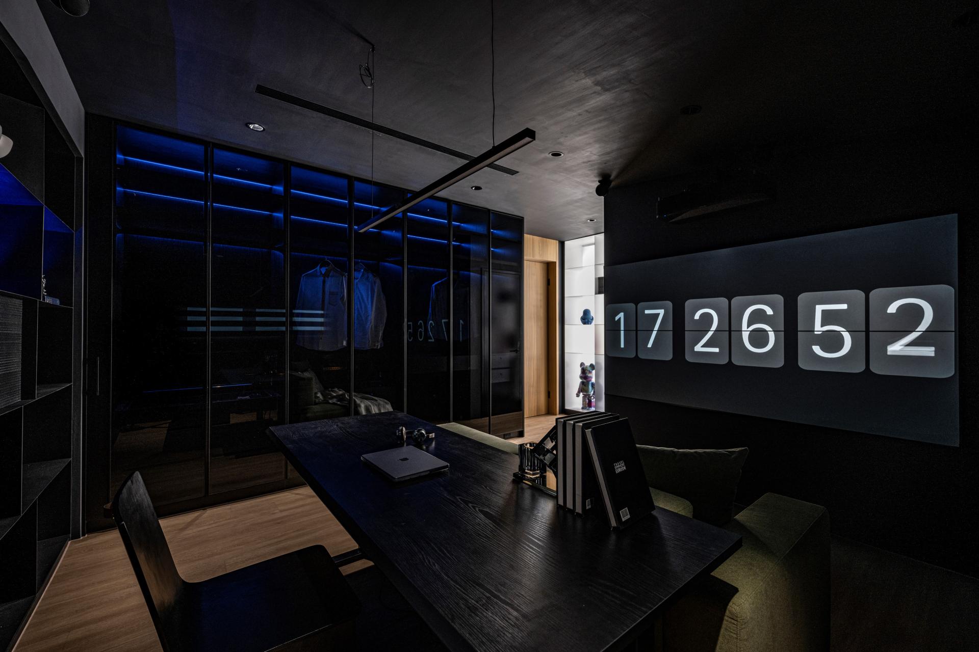 London Design Awards Winner - Moments of Magick