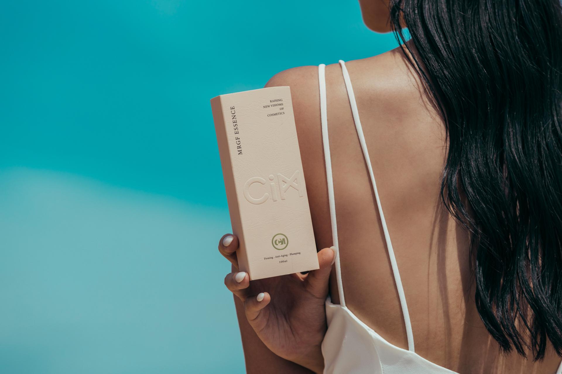 London Design Awards Winner -  CIMOR ESSENCE 