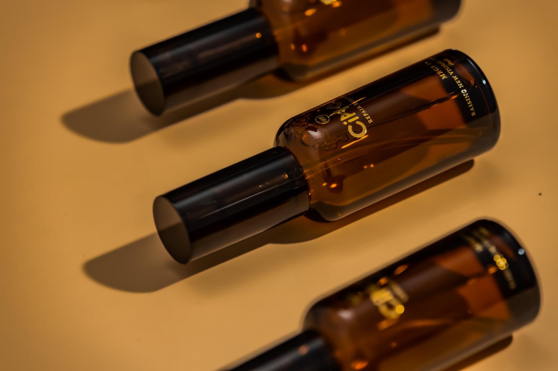 London Design Awards Winner - CIMOR REPAIR ESSENCE