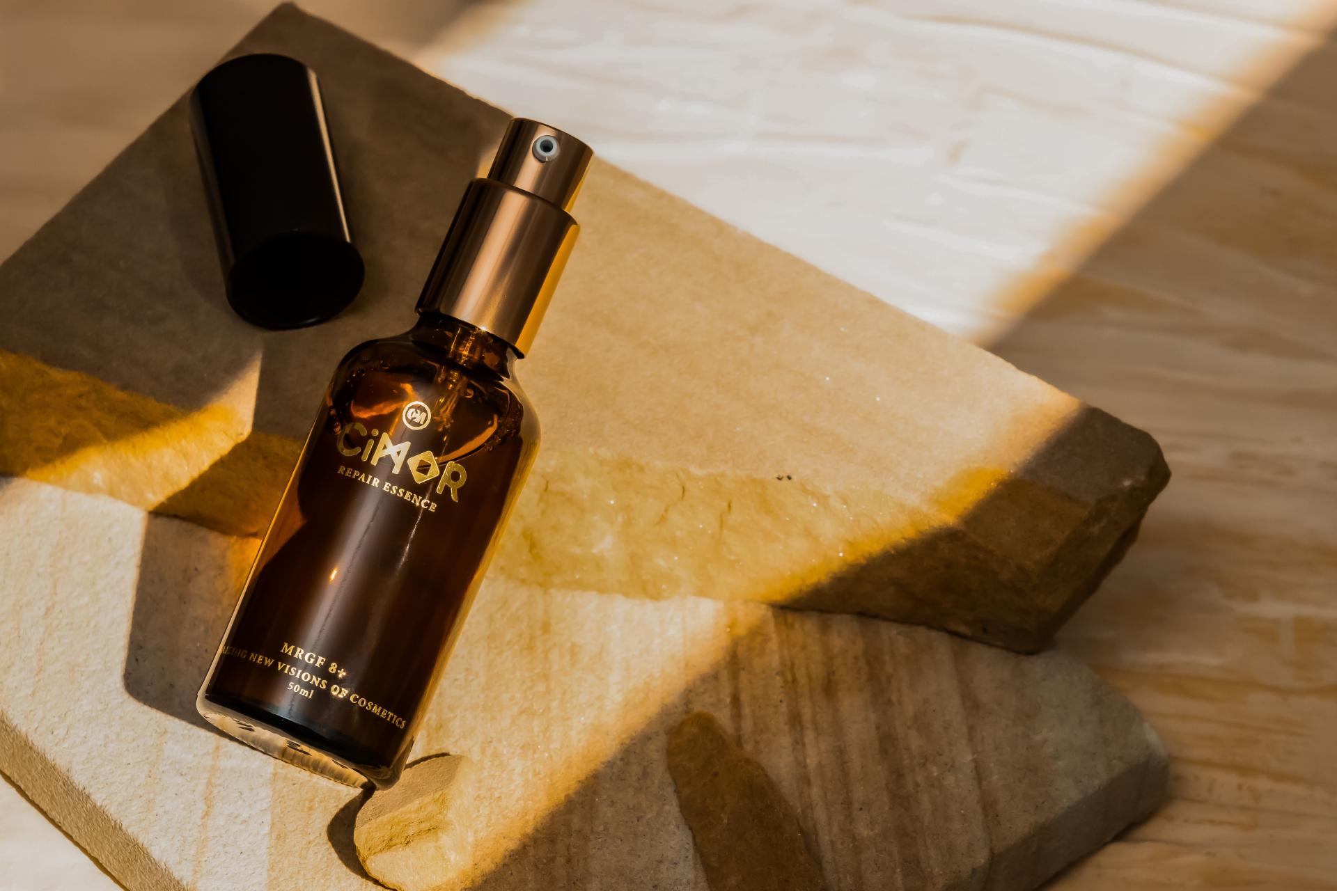 London Design Awards Winner - CIMOR REPAIR ESSENCE