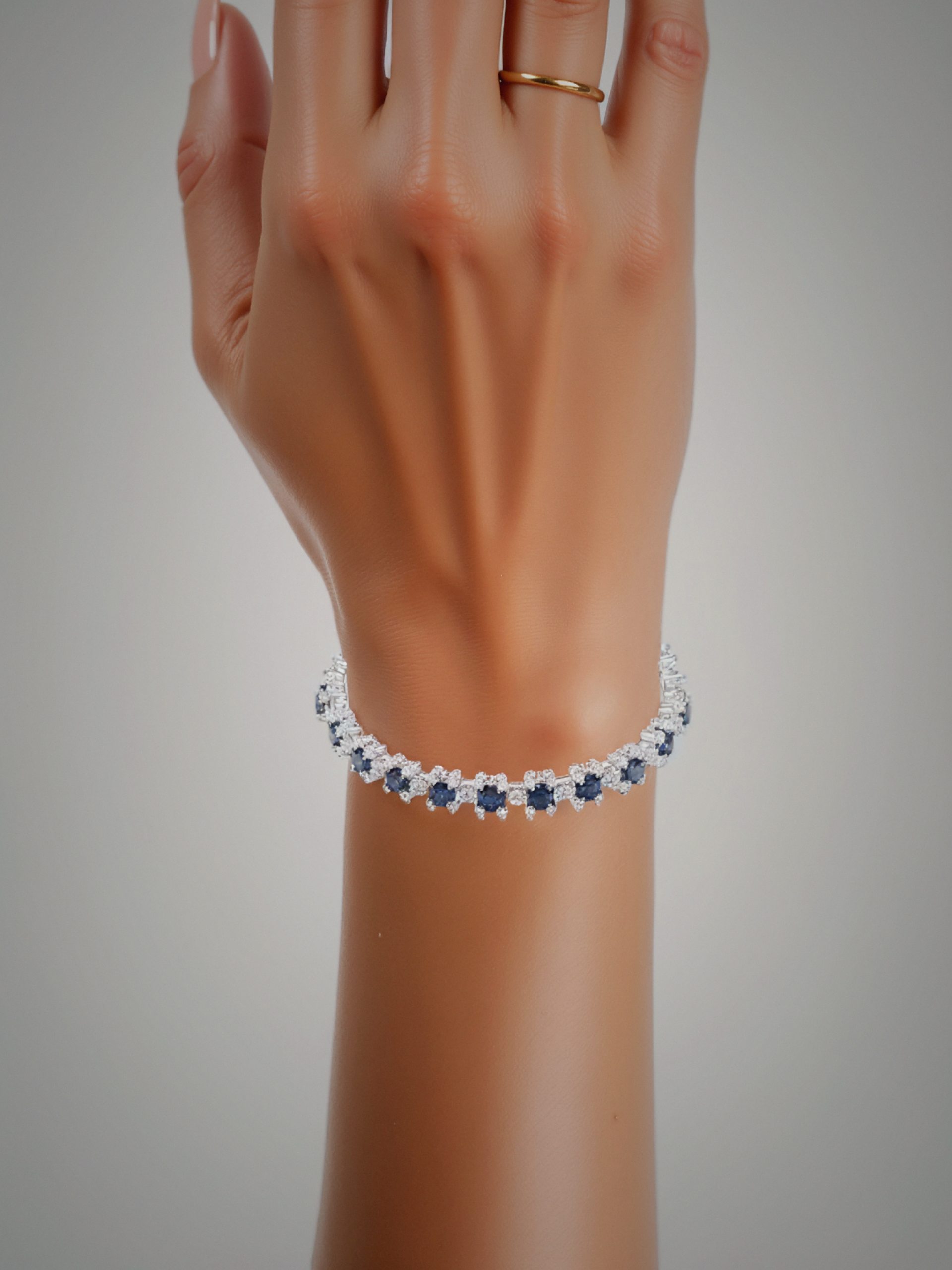 London Design Awards Winner - Azure Grace
