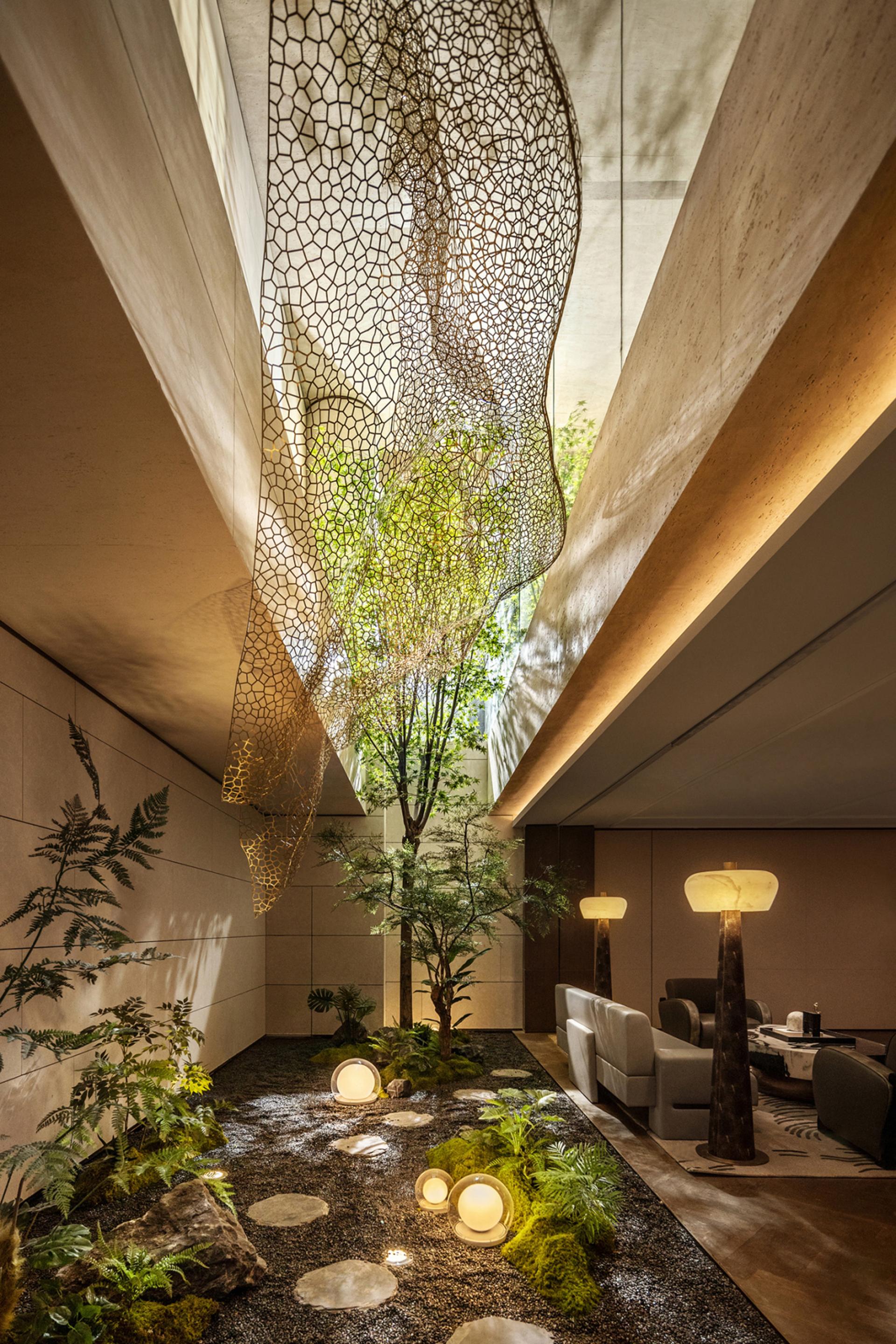 London Design Awards Winner - XIAN YUEQIZHAI JINMAO PLACE SALES OFFICE