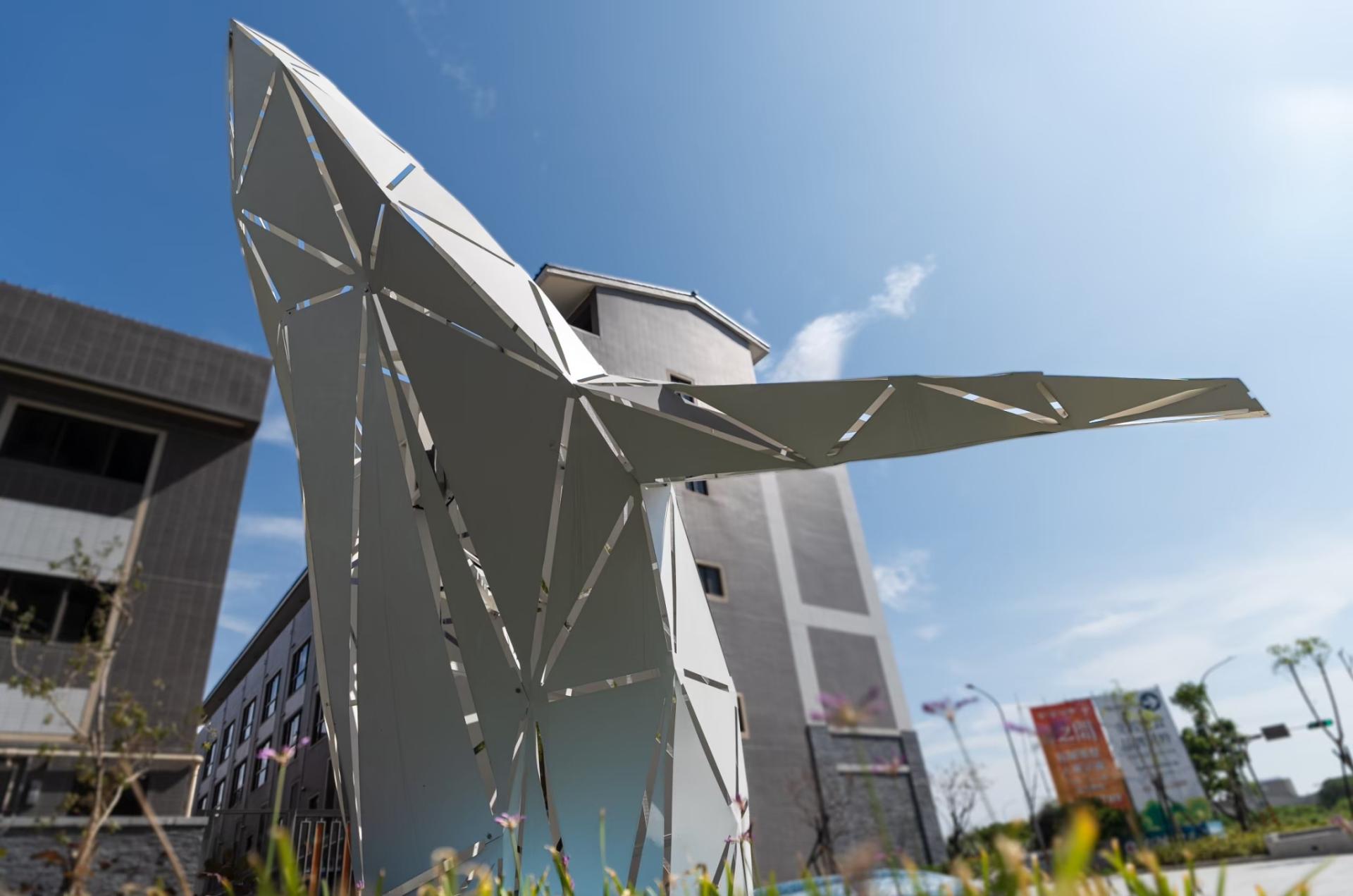 London Design Awards Winner - Soar