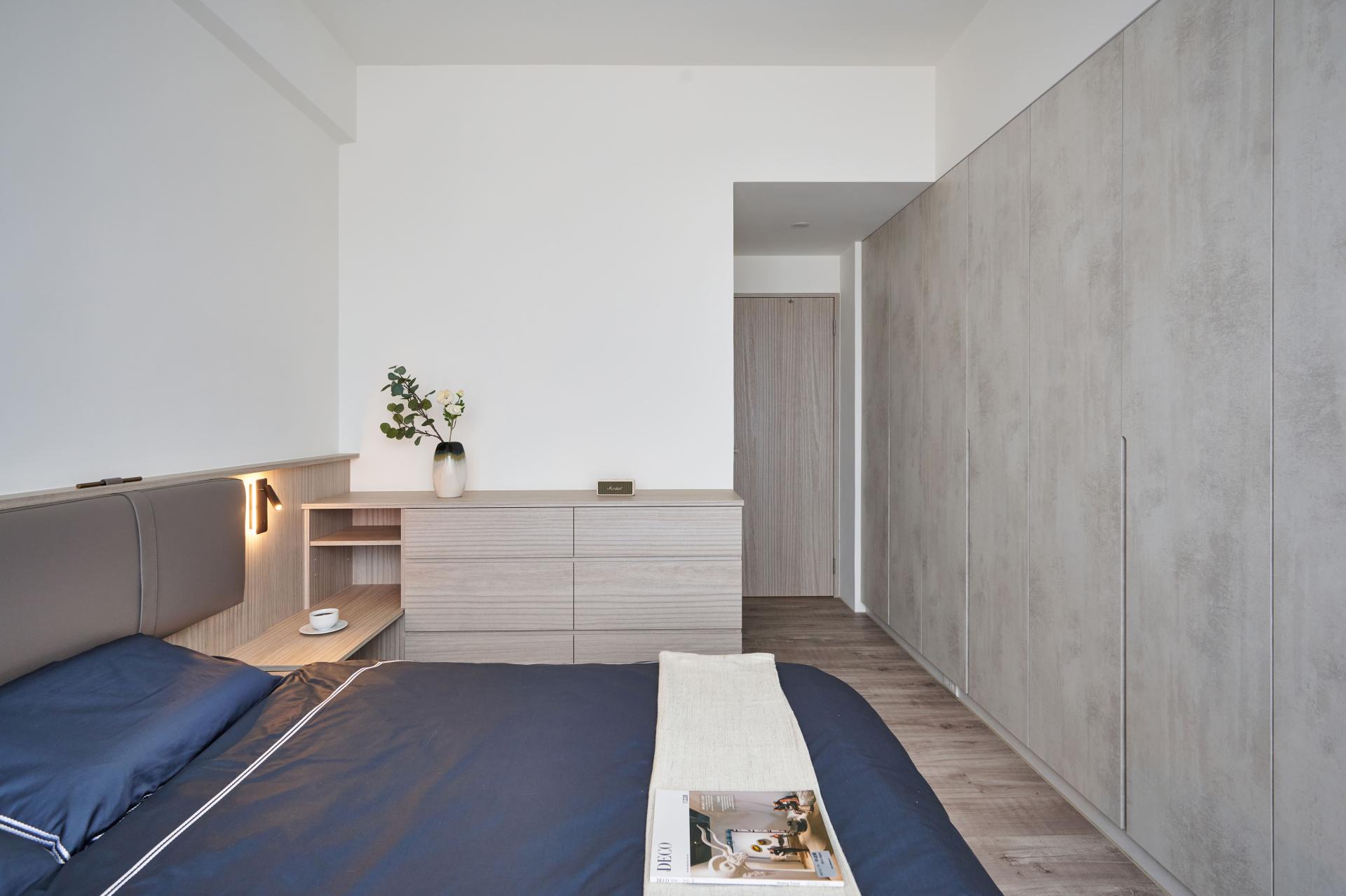 London Design Awards Winner - Worlds Within Rhythmic Simplicity