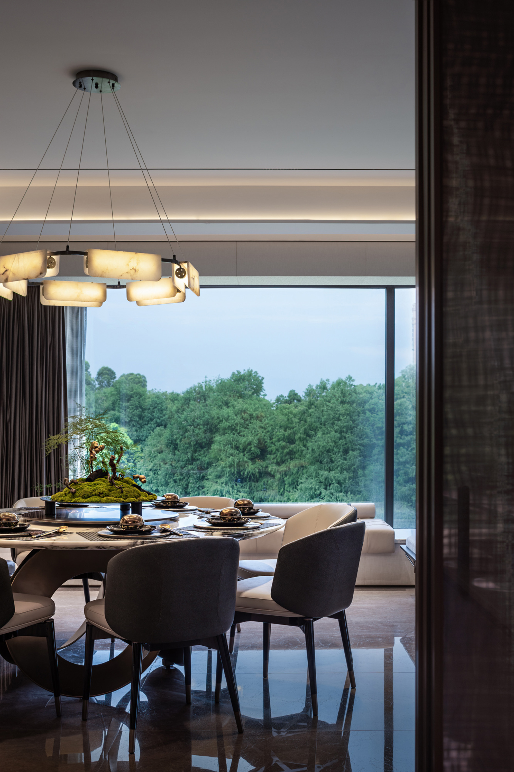 London Design Awards Winner - FOSHAN HUARUN PARK LANE 260 SAMPLE ROOM