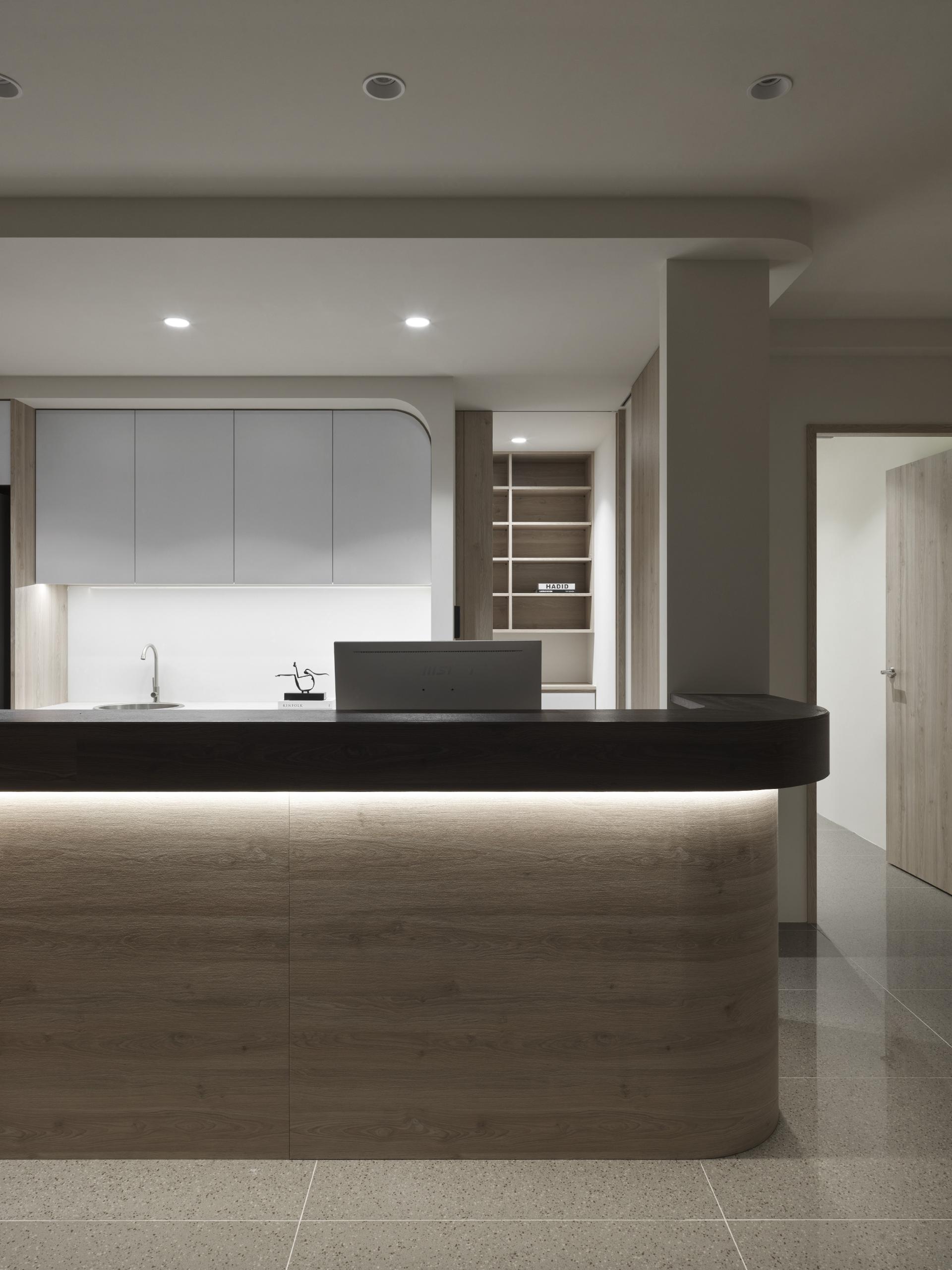 London Design Awards Winner - Rainssom