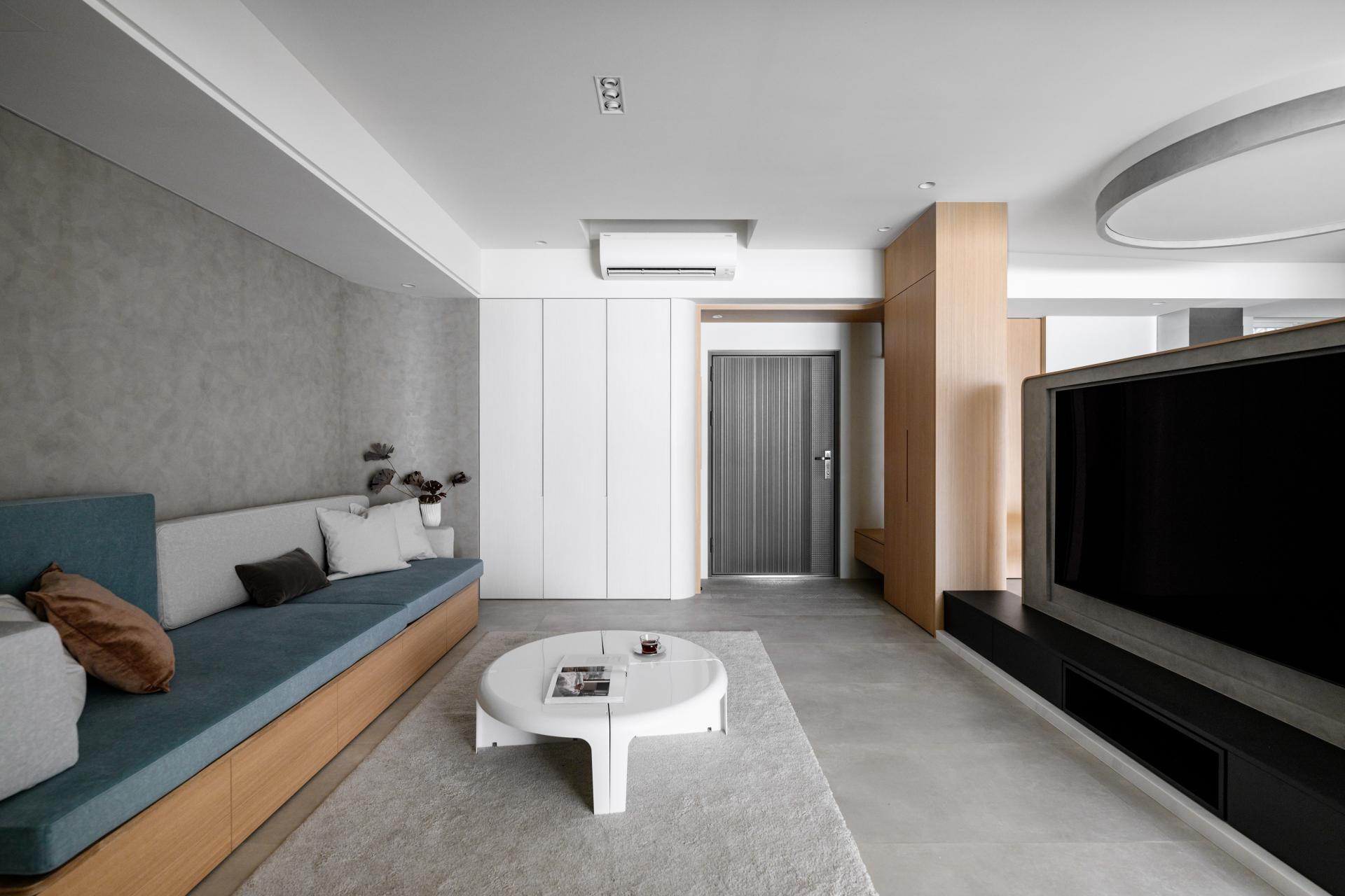 London Design Awards Winner - Reflections of Home