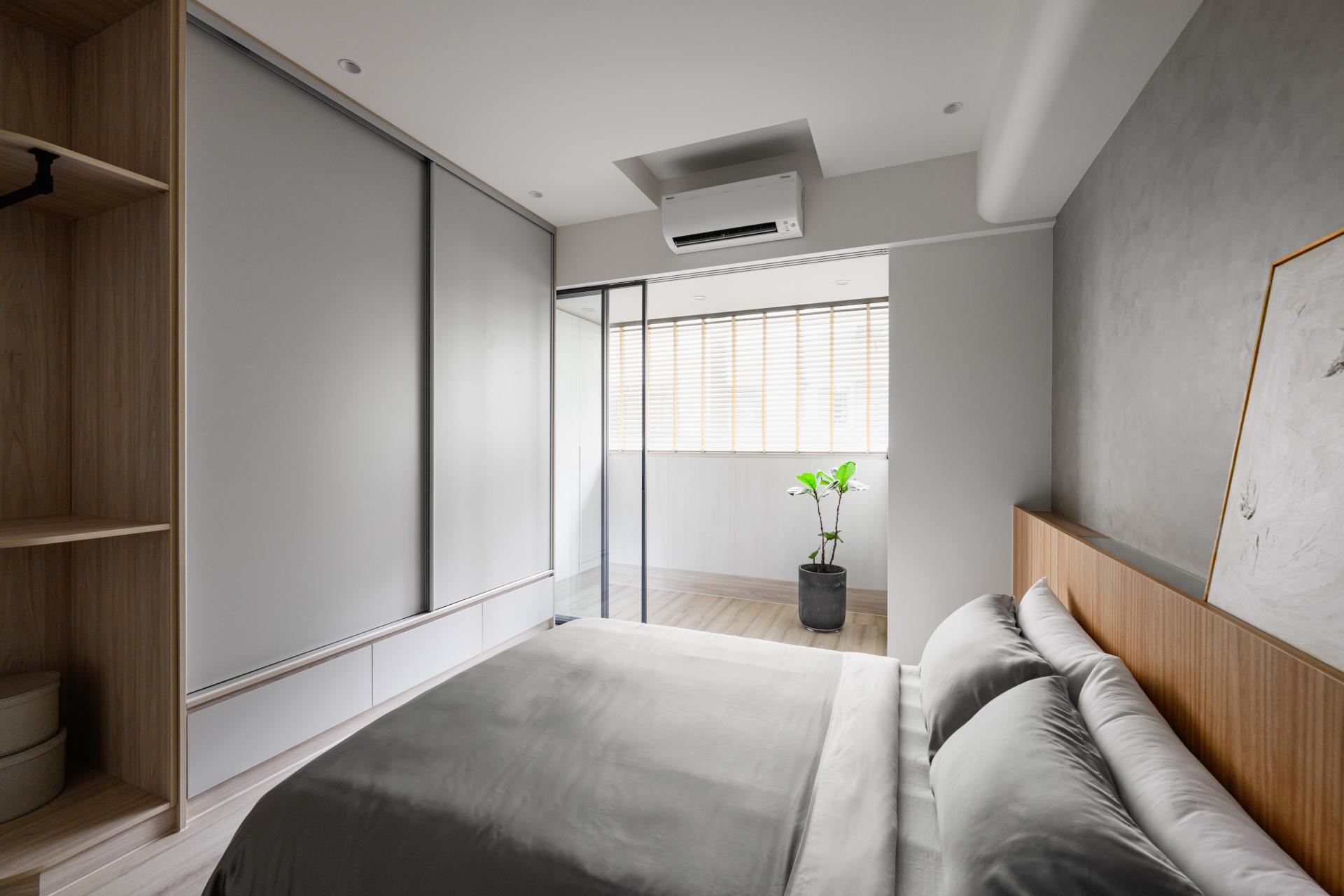 London Design Awards Winner - Reflections of Home