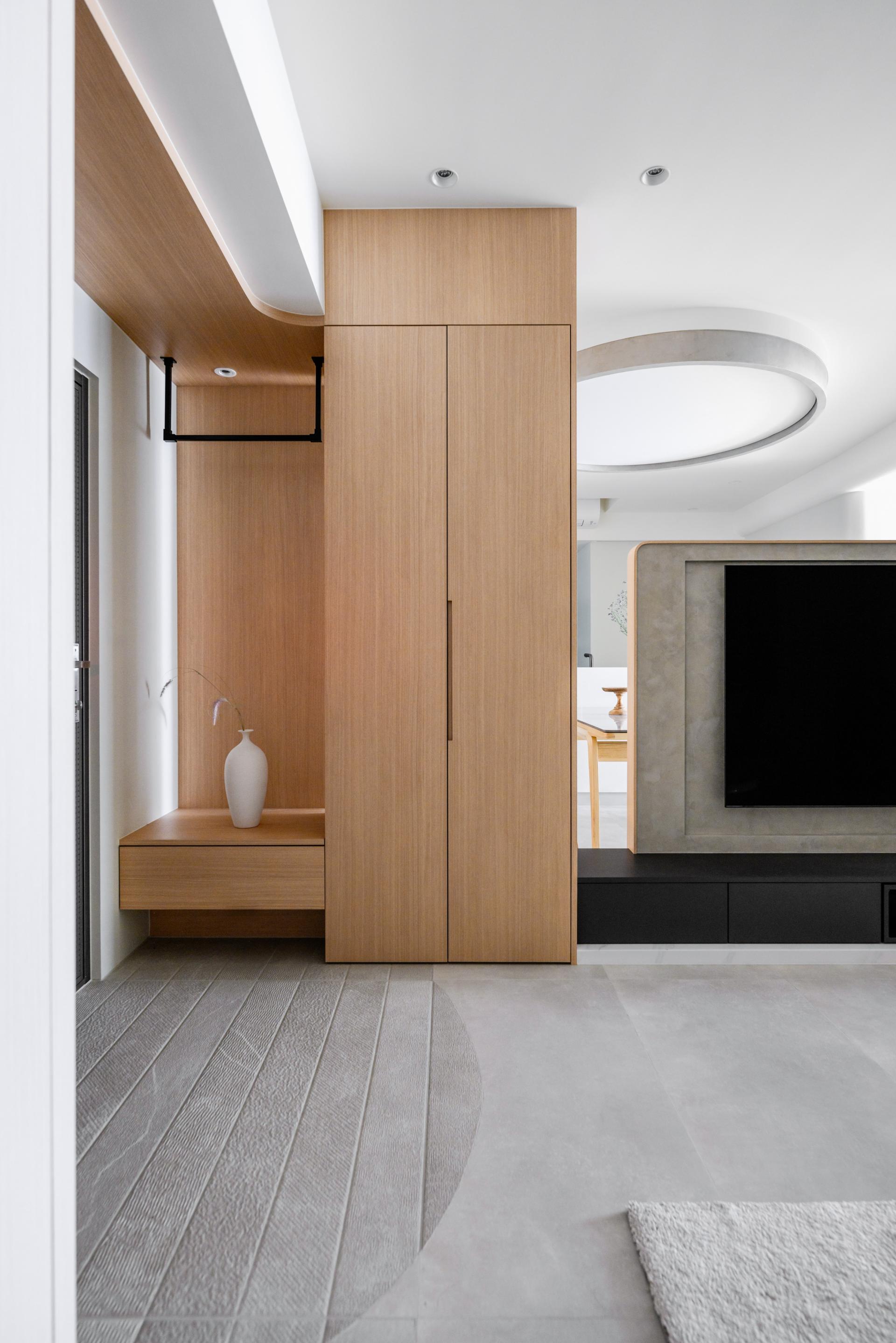 London Design Awards Winner - Reflections of Home