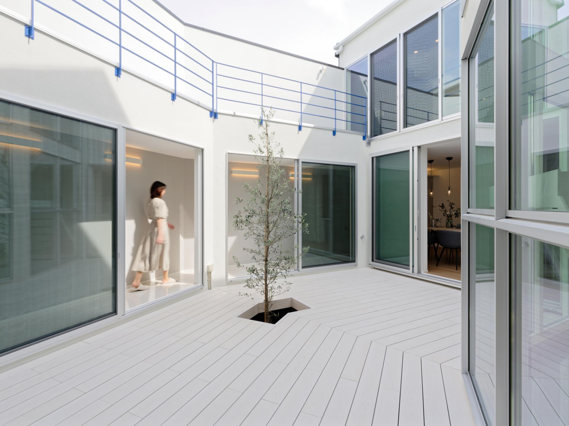 London Design Awards Winner - 