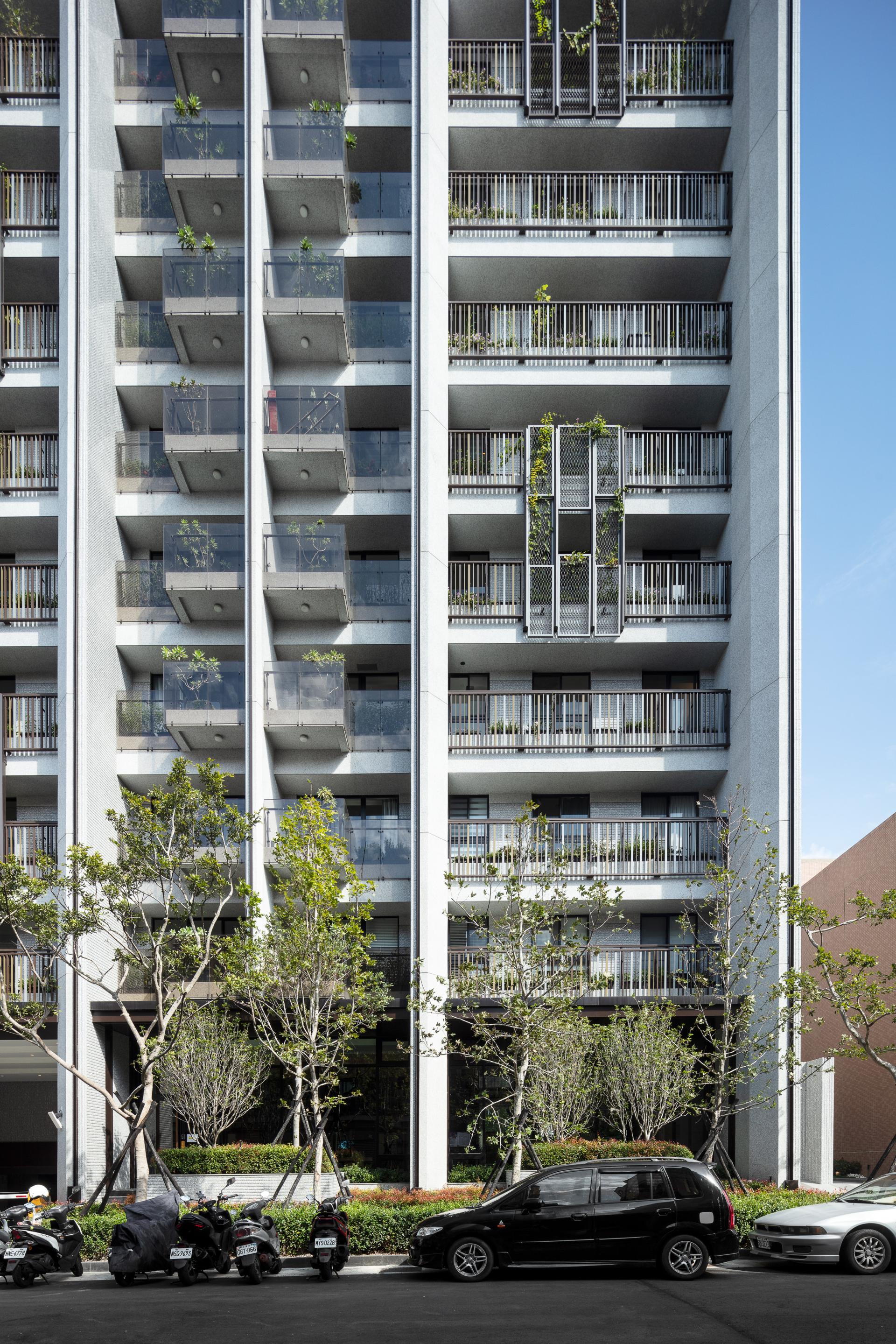 London Design Awards Winner - Woodland Dreams Unfold