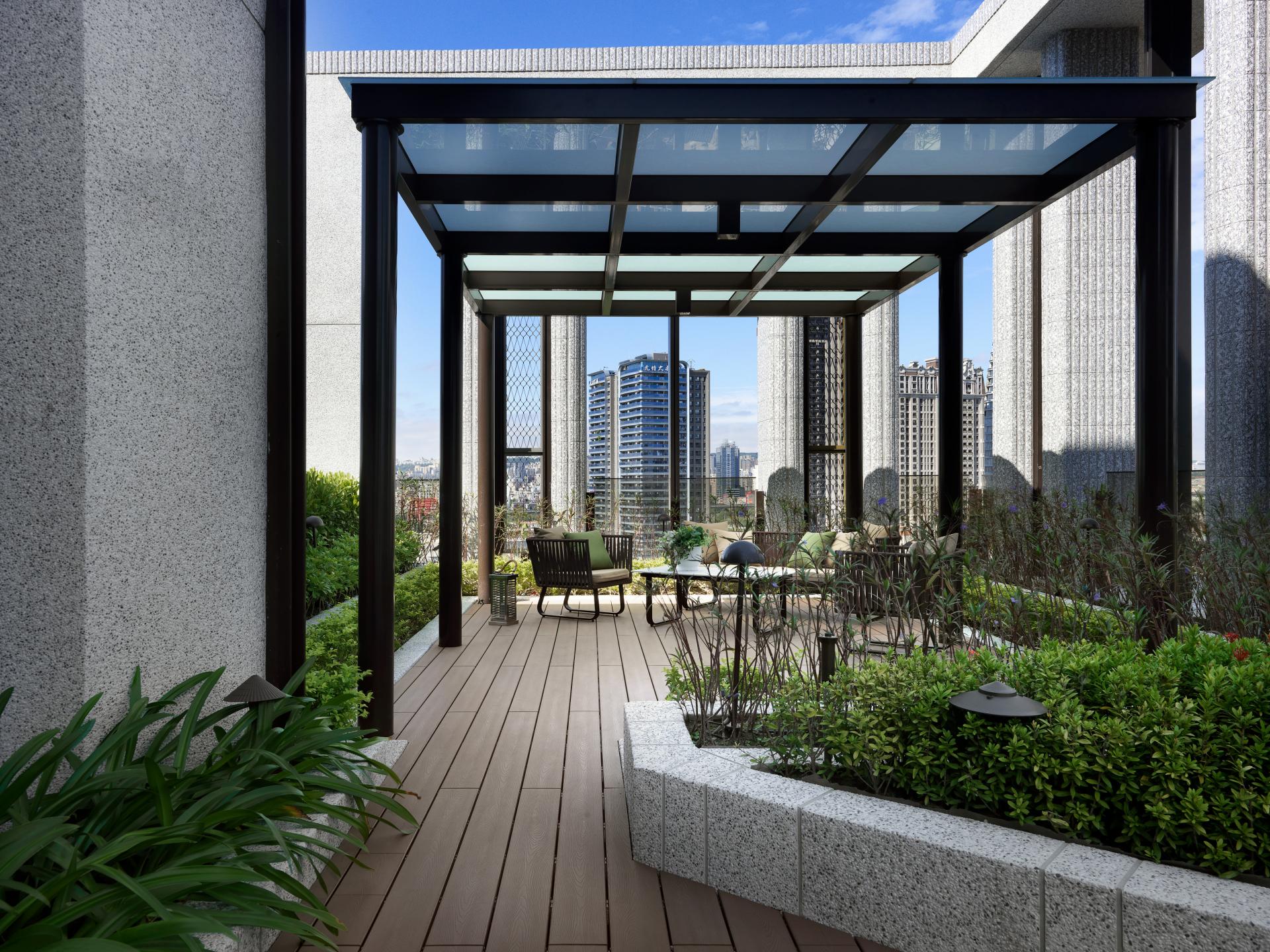 London Design Awards Winner - Woodland Dreams Unfold