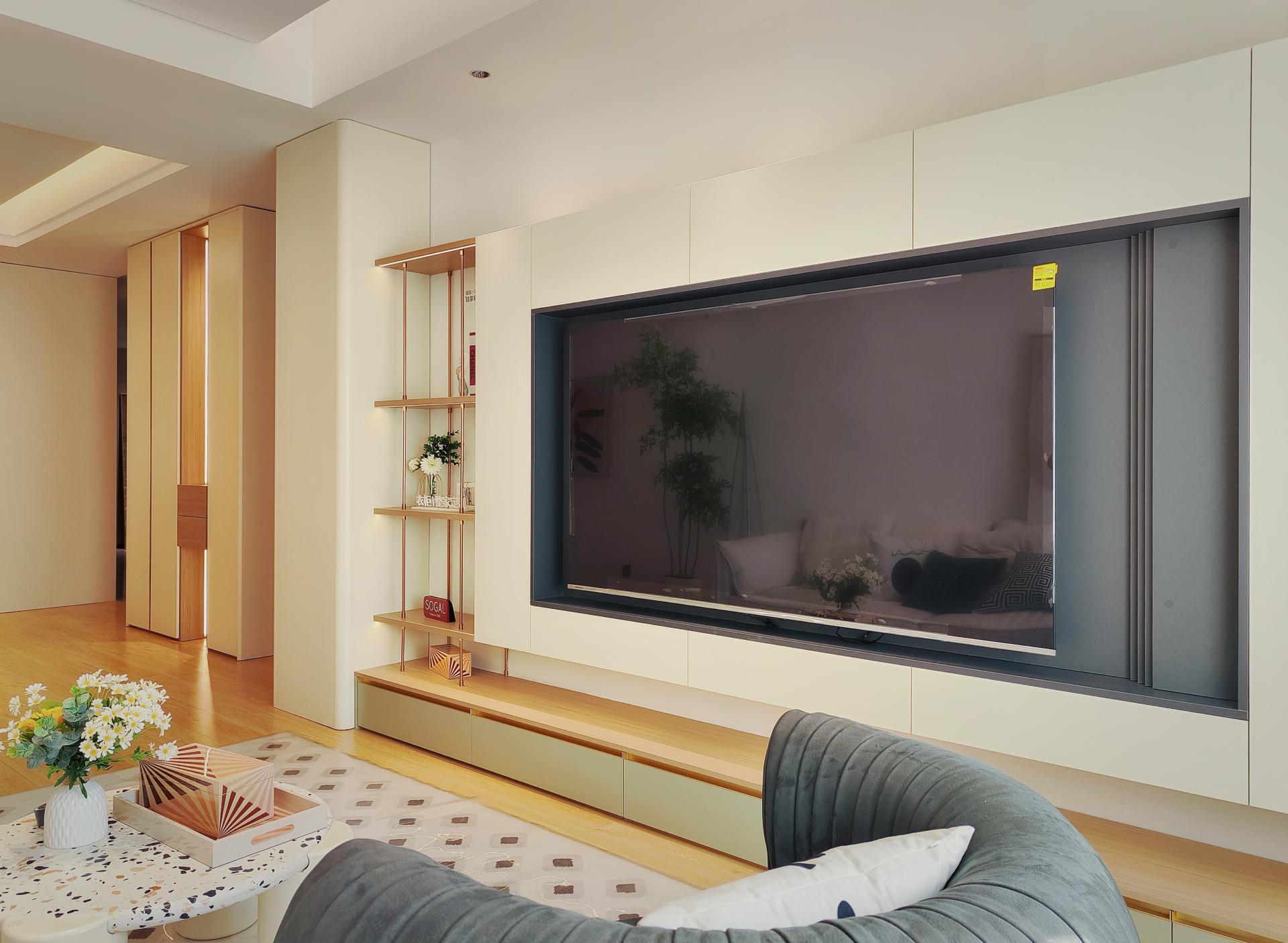 London Design Awards Winner - Dance of Illusionary Colors