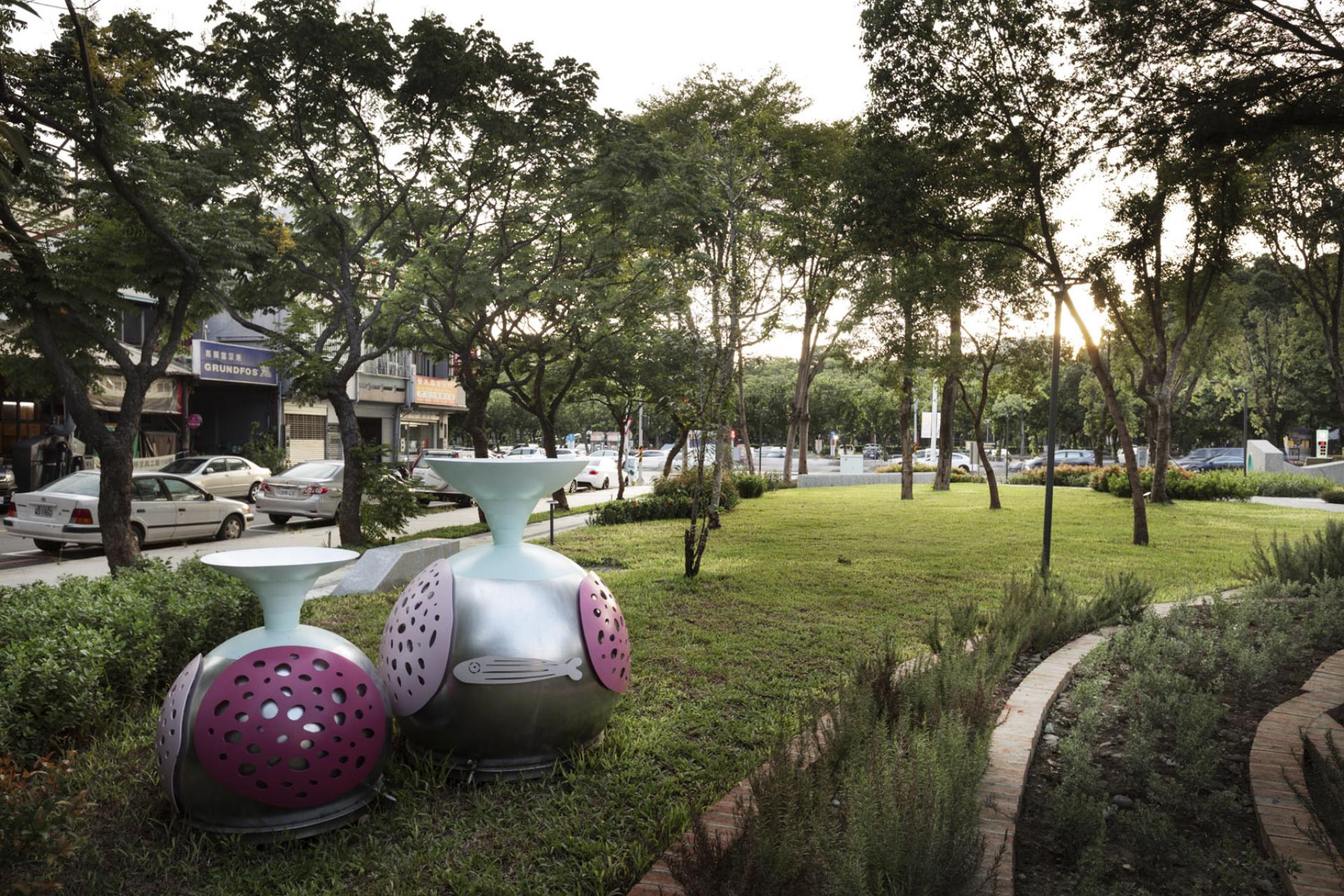 London Design Awards Winner - Woven Garden Dreams
