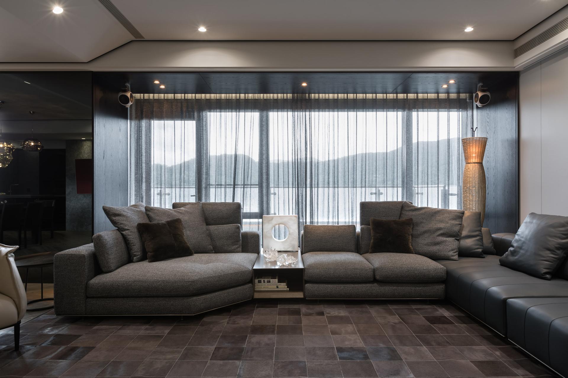 London Design Awards Winner - Indigo’s Timeless Glow