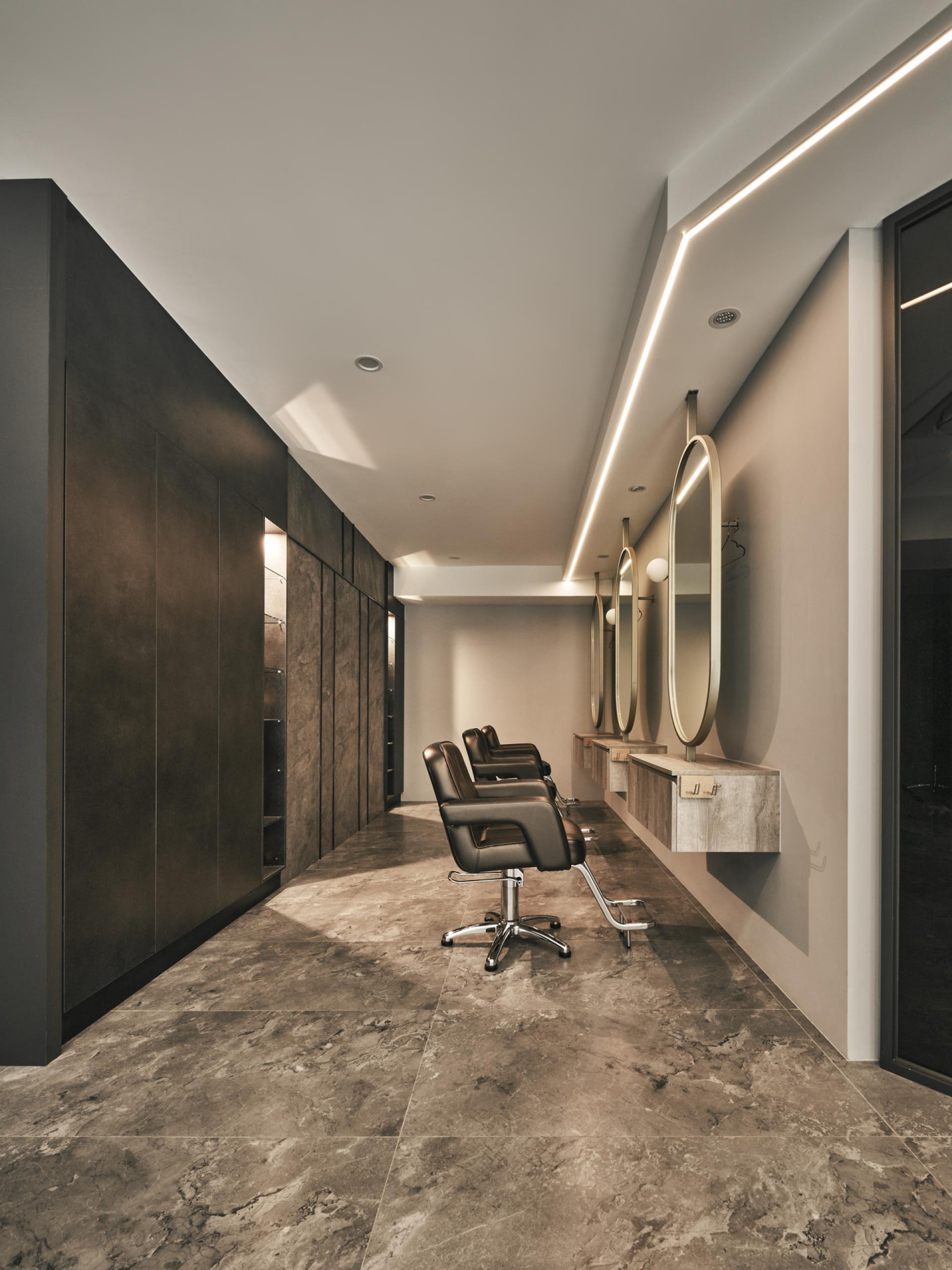 London Design Awards Winner - MET.N Salon