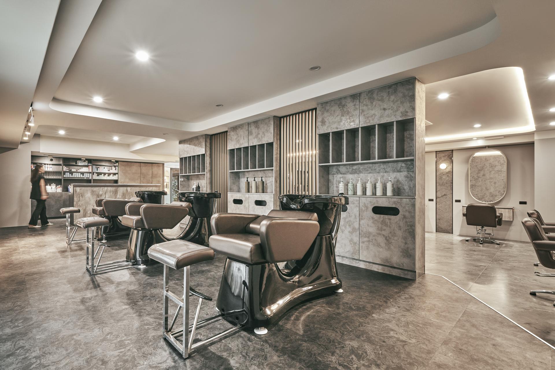 London Design Awards Winner - MET.N Salon