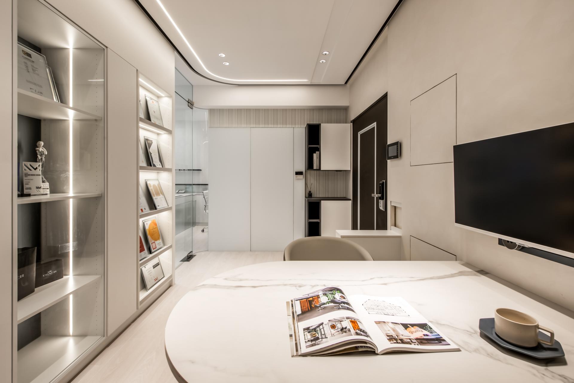 London Design Awards Winner - Luminous Studio