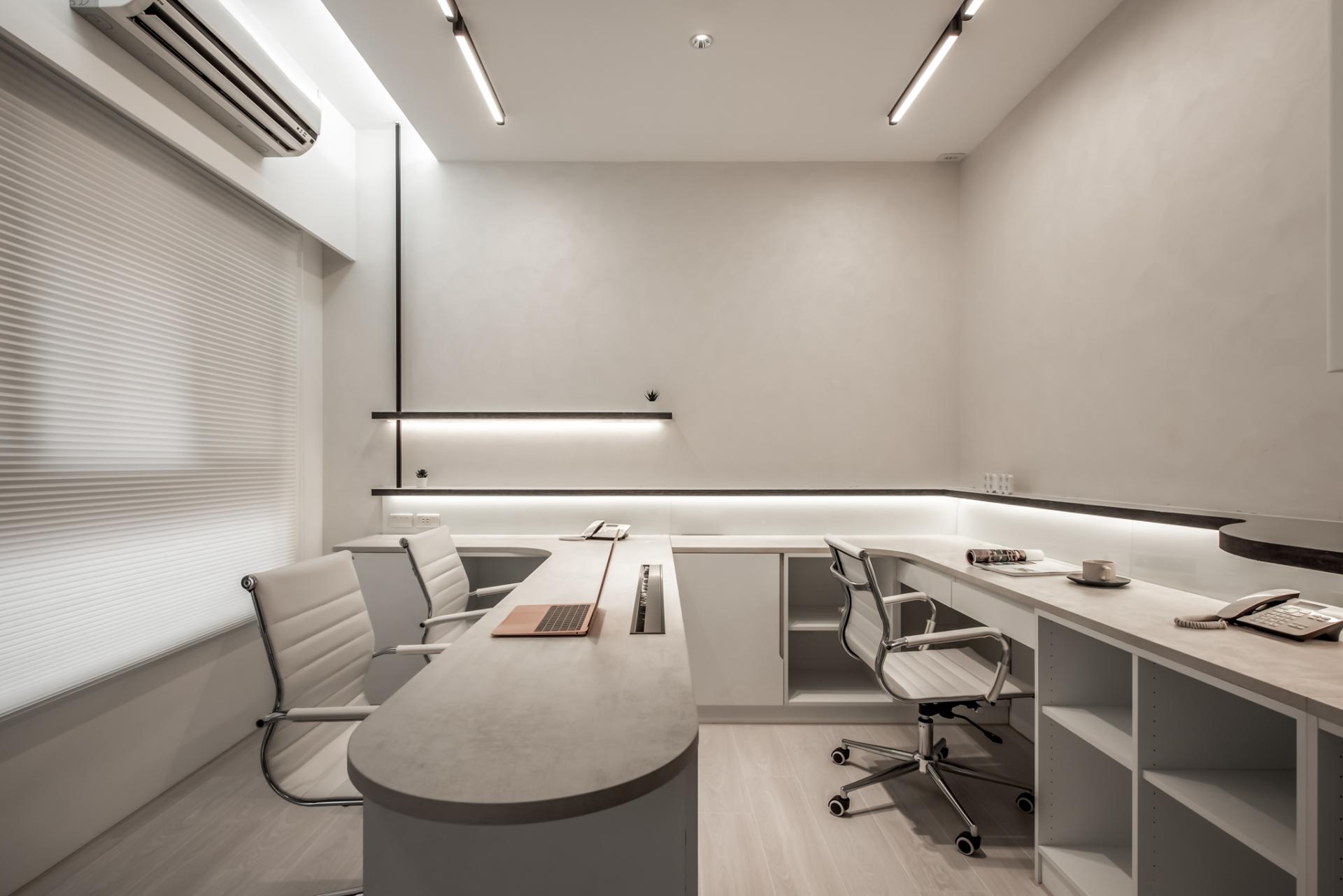 London Design Awards Winner - Luminous Studio
