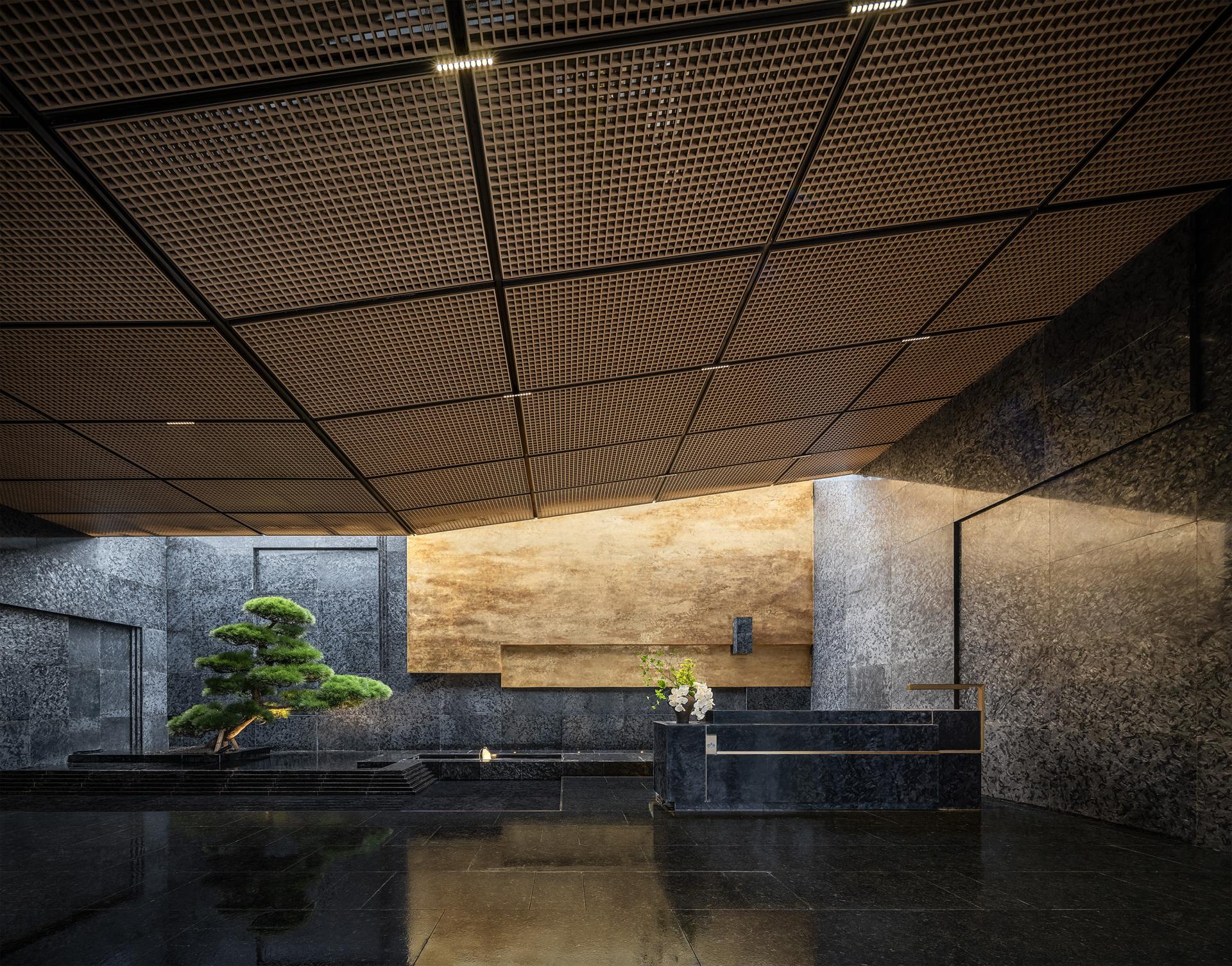 London Design Awards Winner - Poly Minghu Jinmao Mansion