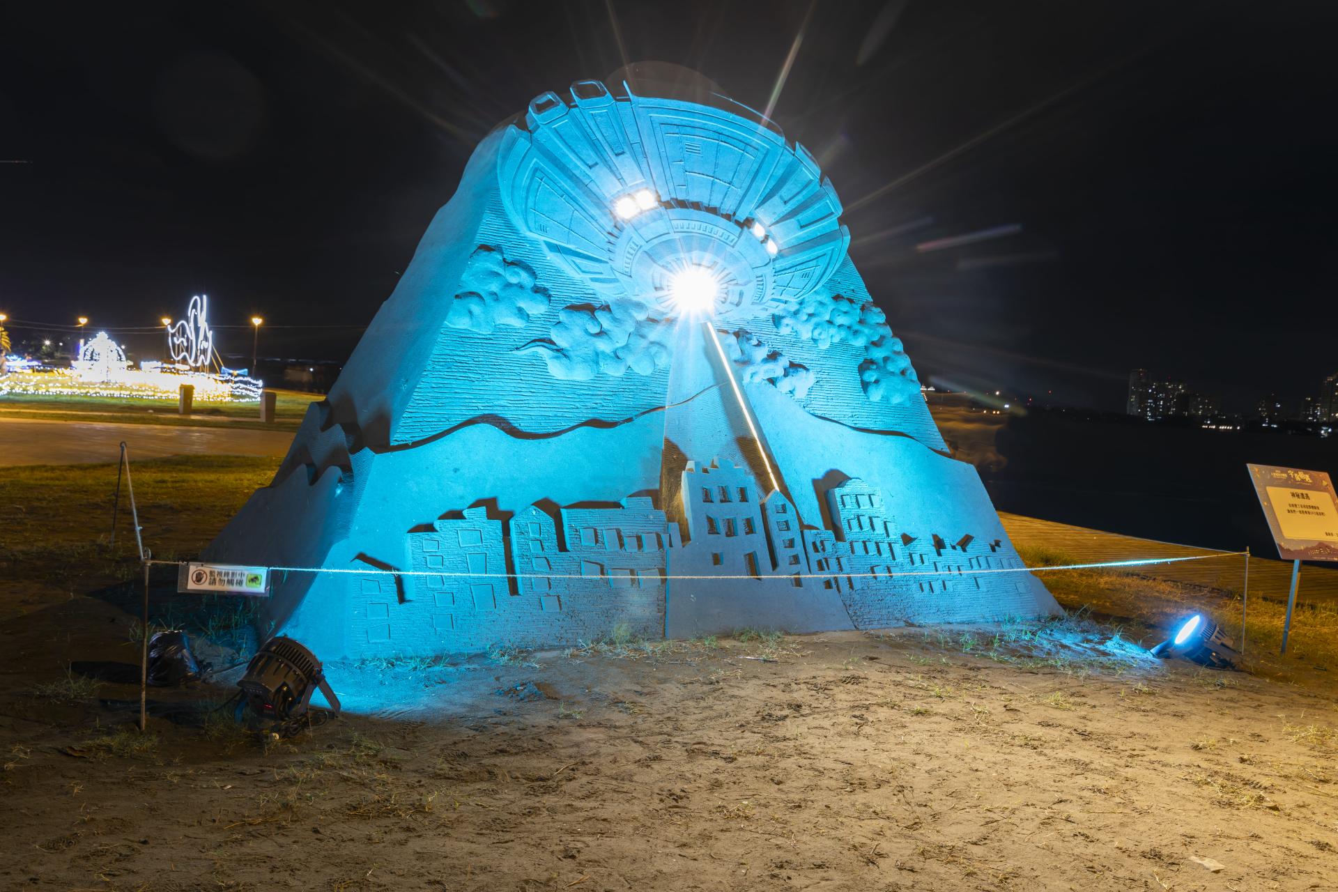 London Design Awards Winner - 2024 Bali Sand Sculpture