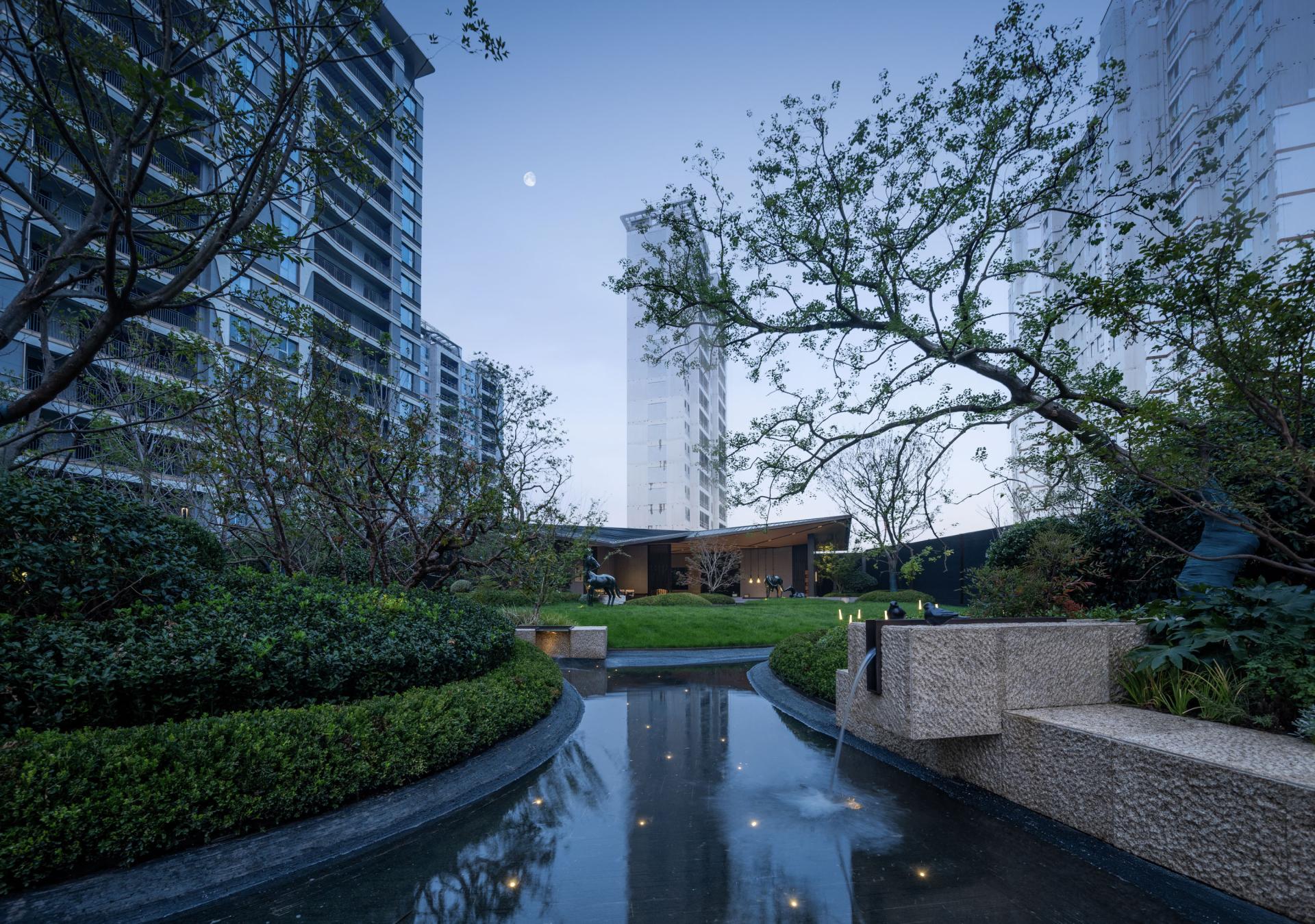 London Design Awards Winner - Qingdao Shiyuan Jinmao · yunqi （142 plot）