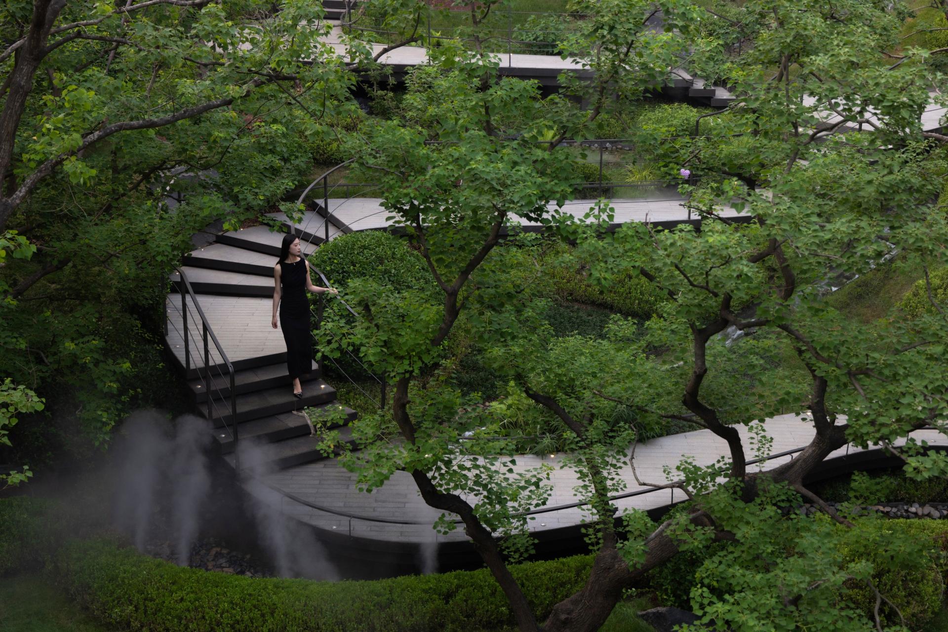 London Design Awards Winner - Grand Mansion