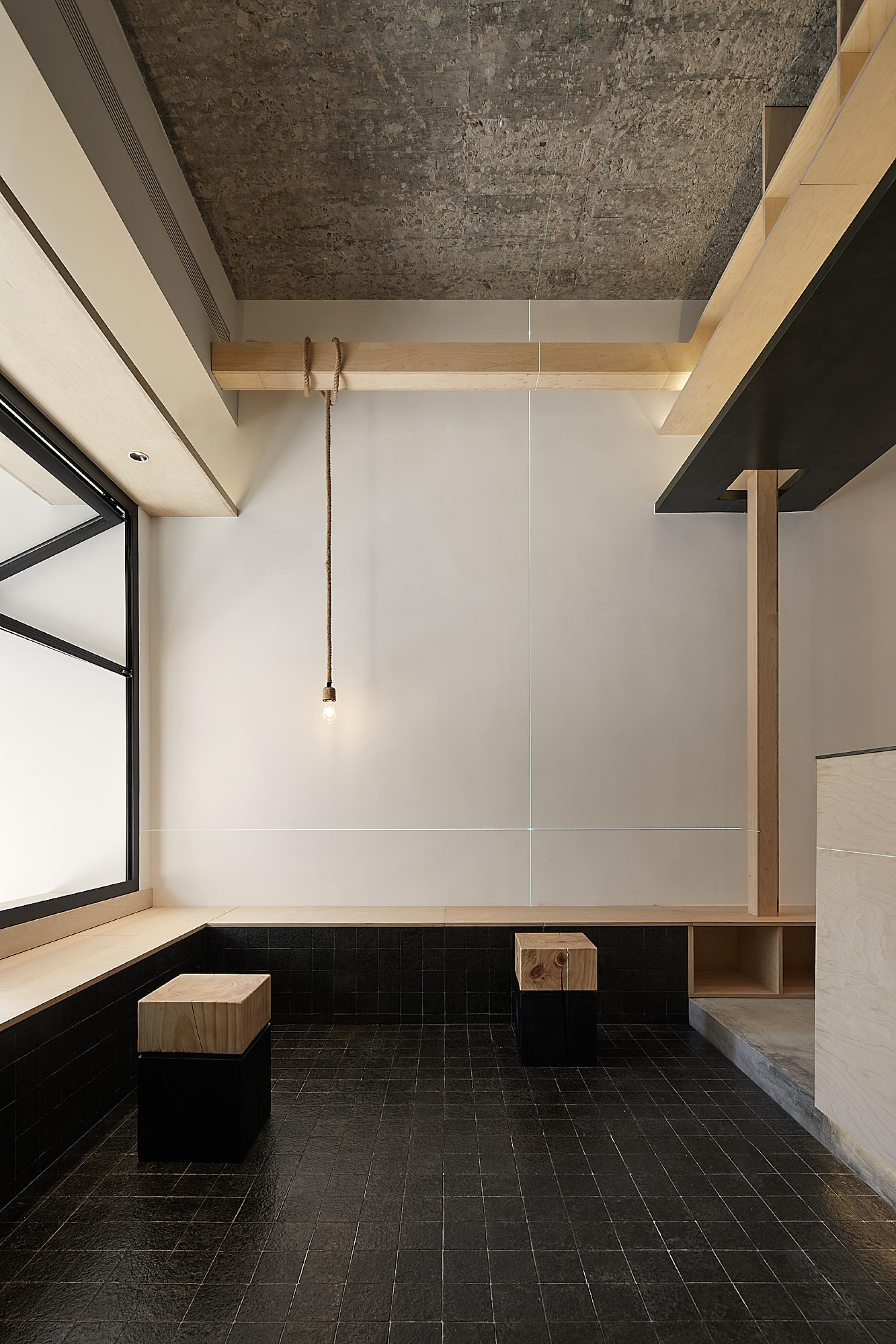 London Design Awards Winner - KeXi Coffee