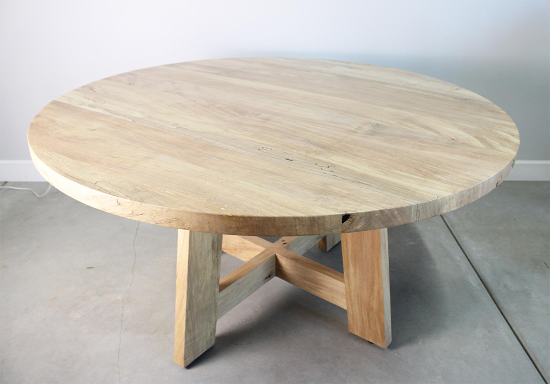 London Design Awards Winner - Larsen Table